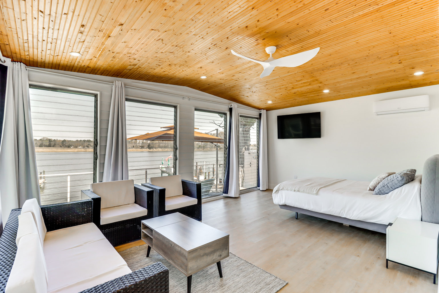 Colonial Beach Vacation Rental