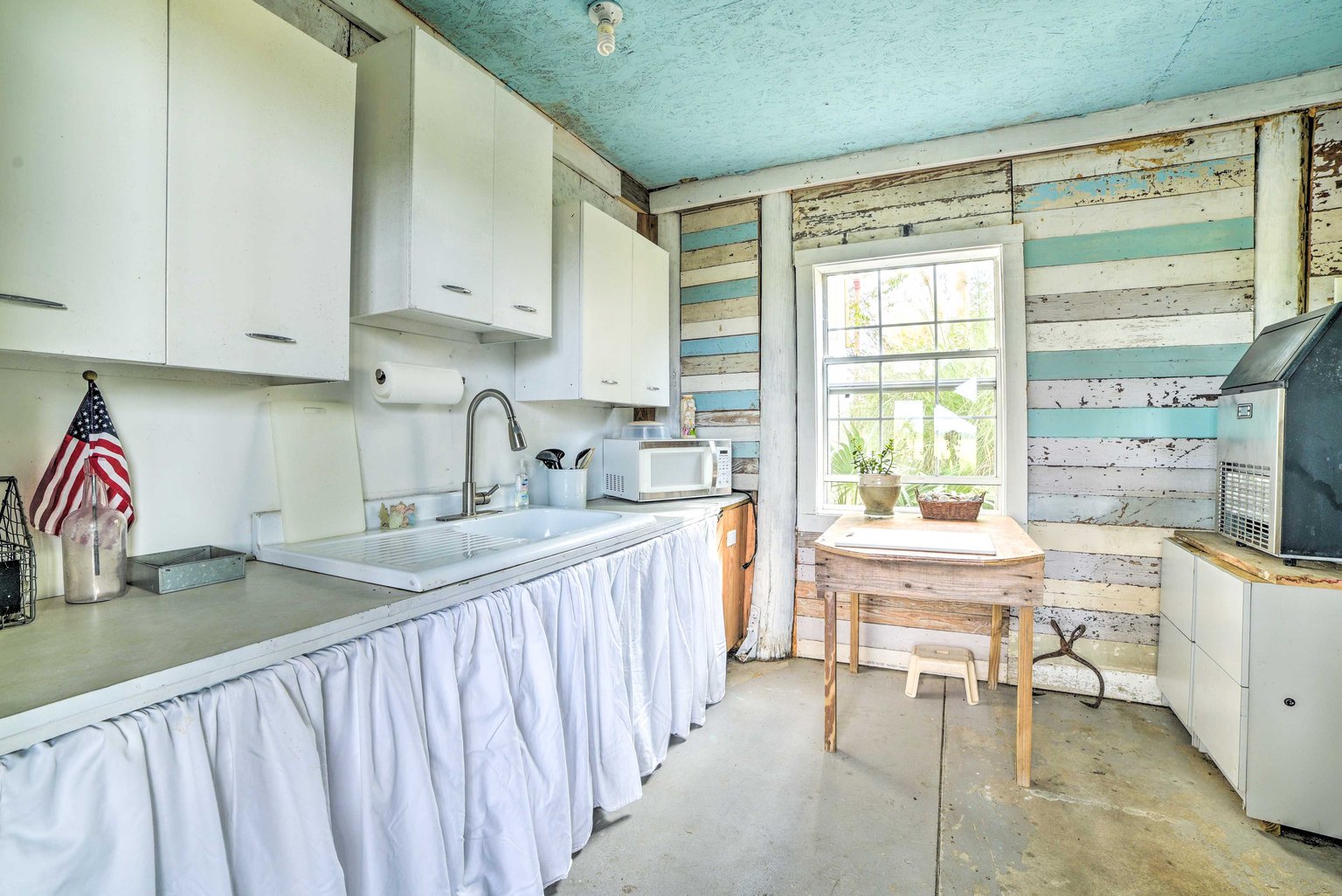 Perry Vacation Rental