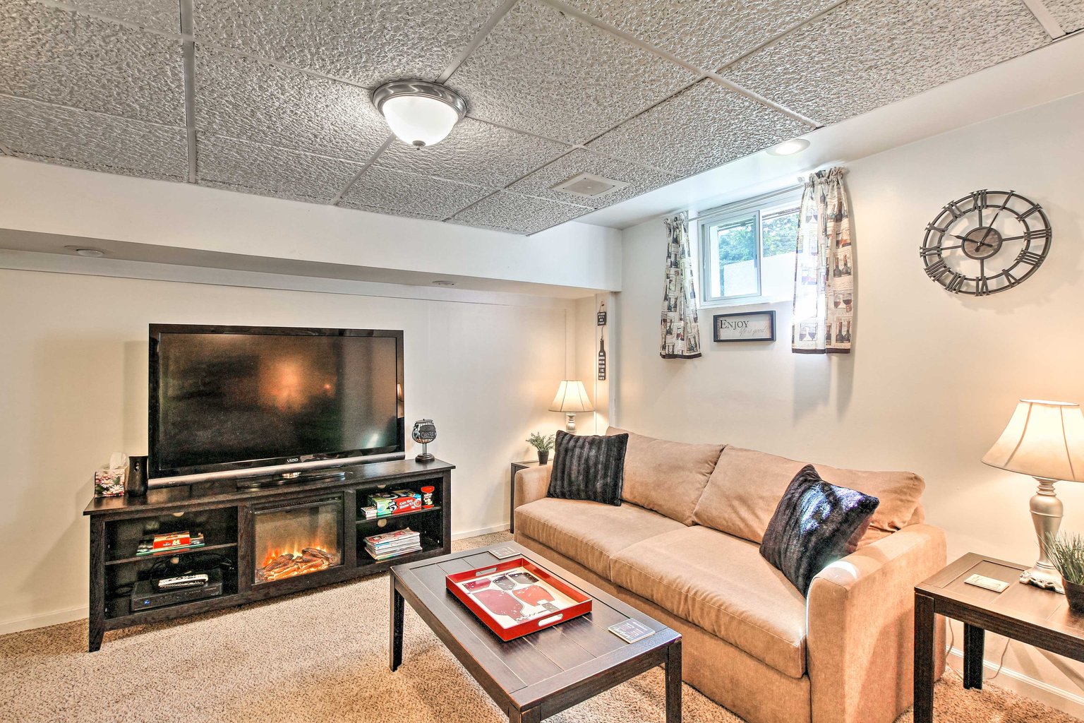 Agawam Vacation Rental