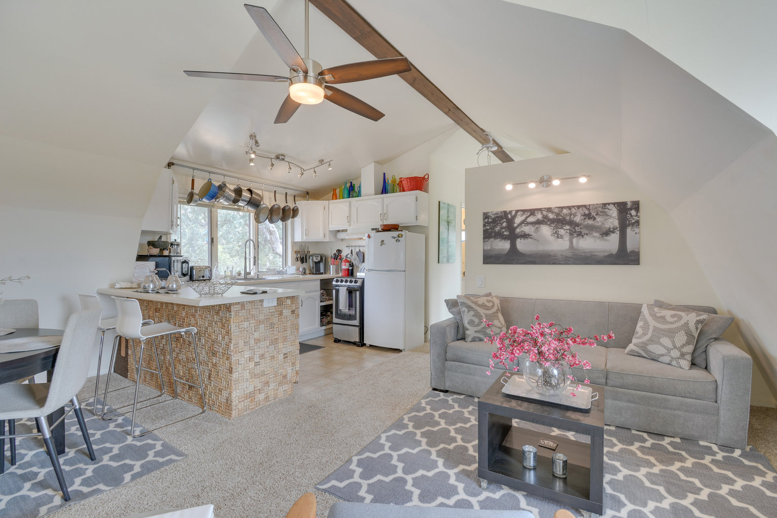 Mariposa Vacation Rental