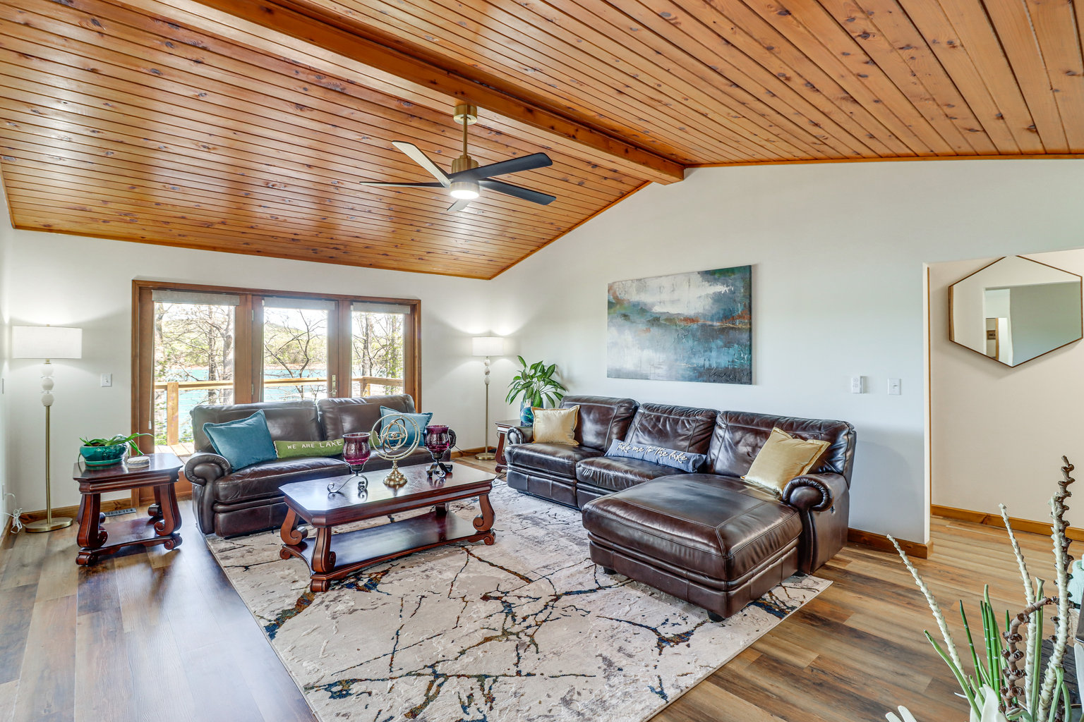 Greers Ferry Vacation Rental