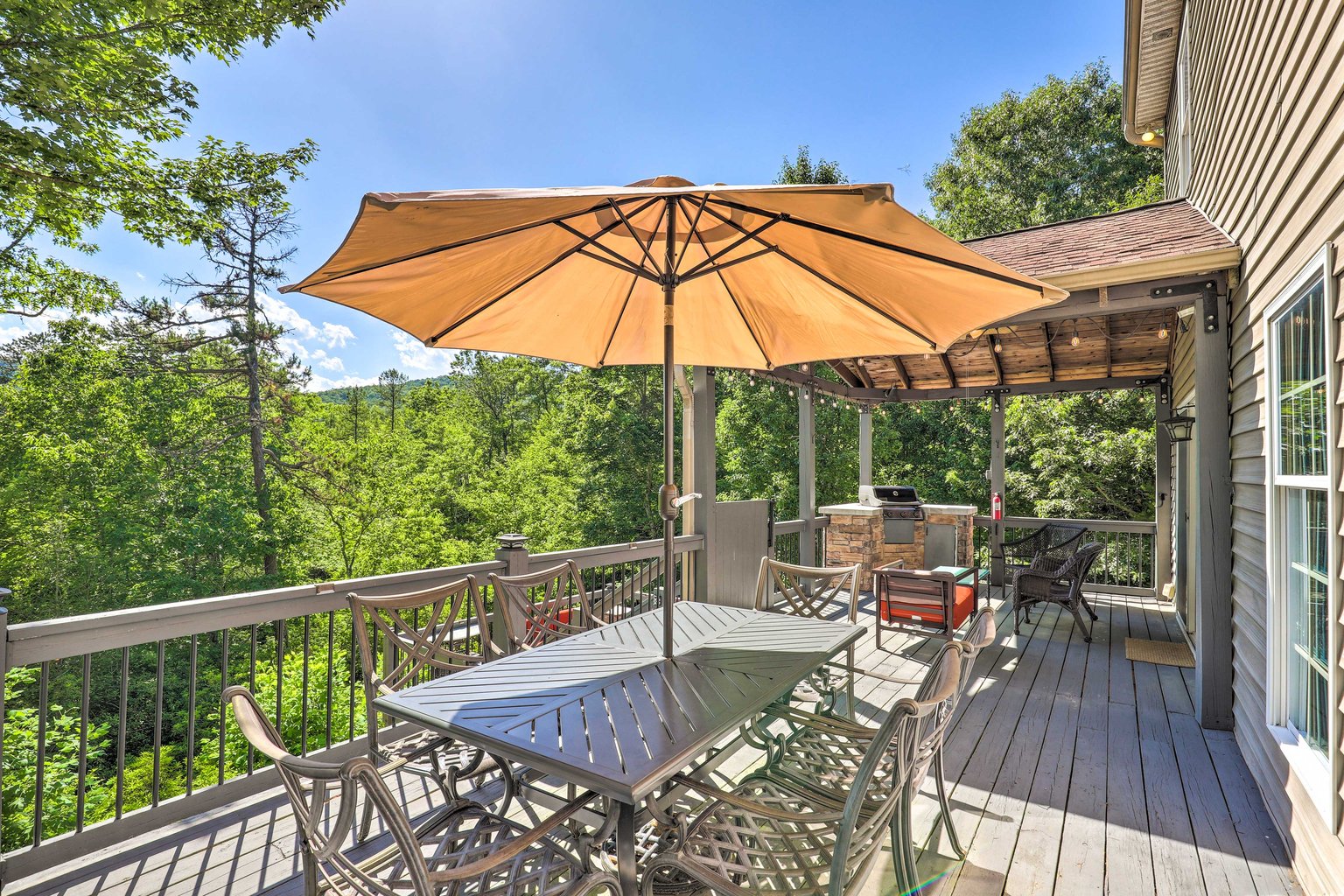 Pisgah Forest Vacation Rental