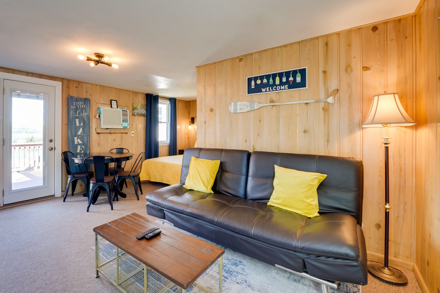 Reeds Spring Vacation Rental
