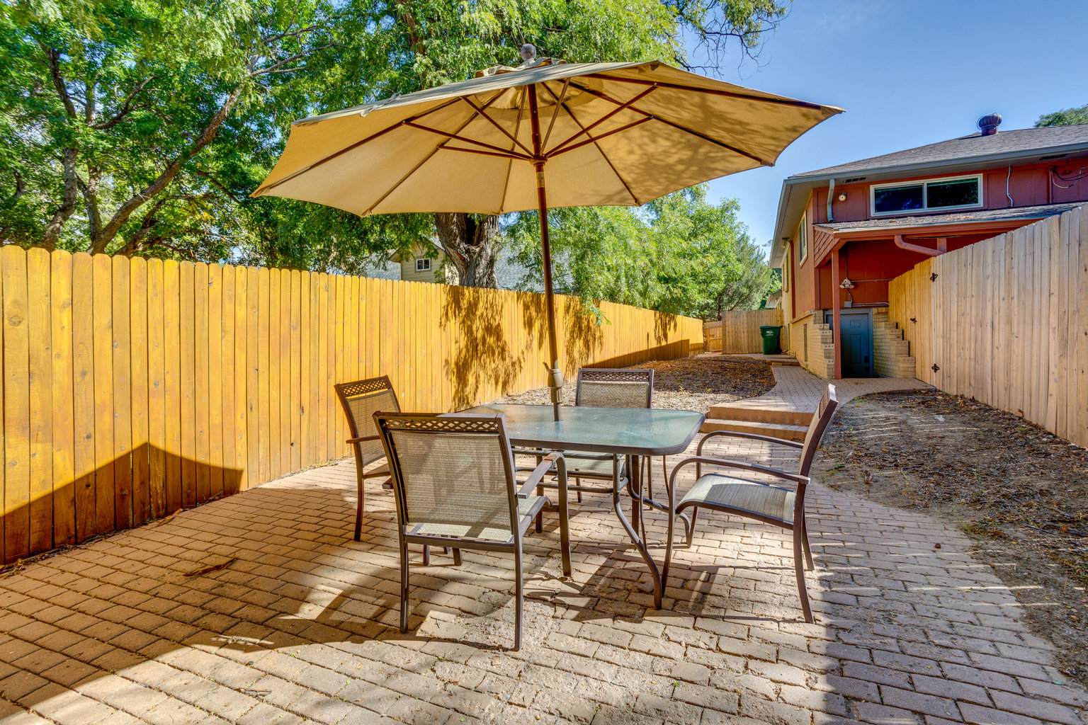 Aurora Vacation Rental