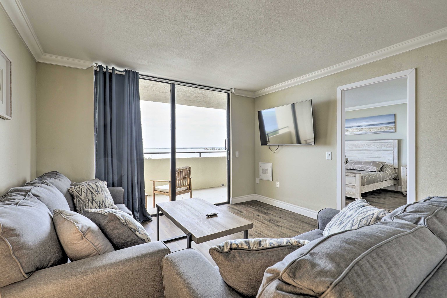 Hudson Vacation Rental