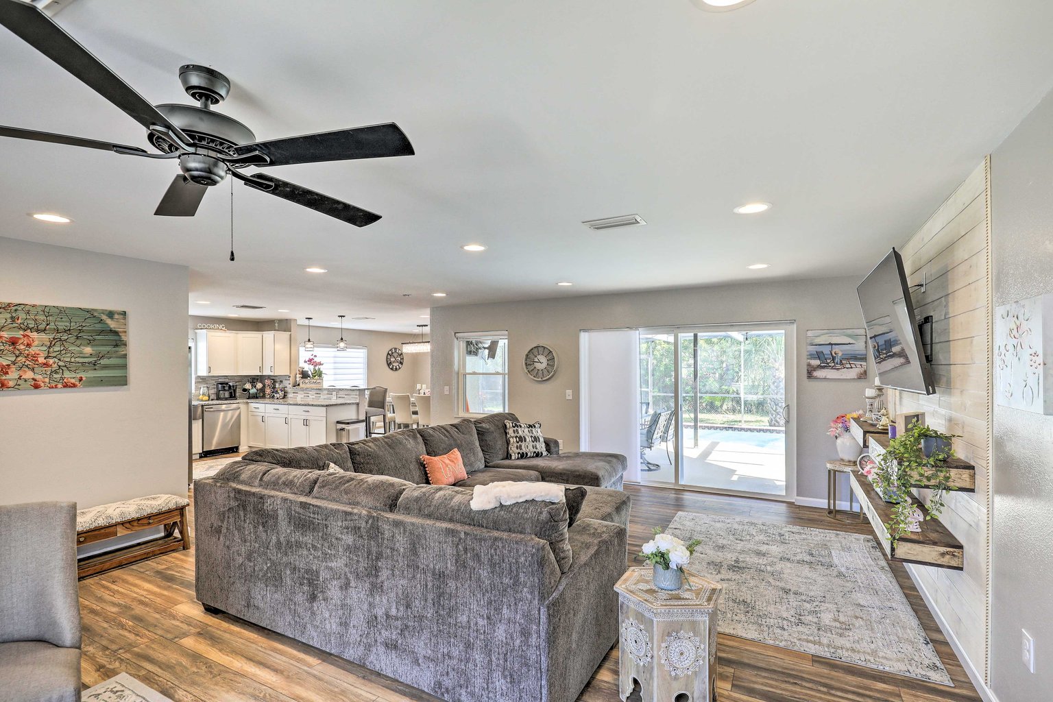 Holiday Vacation Rental