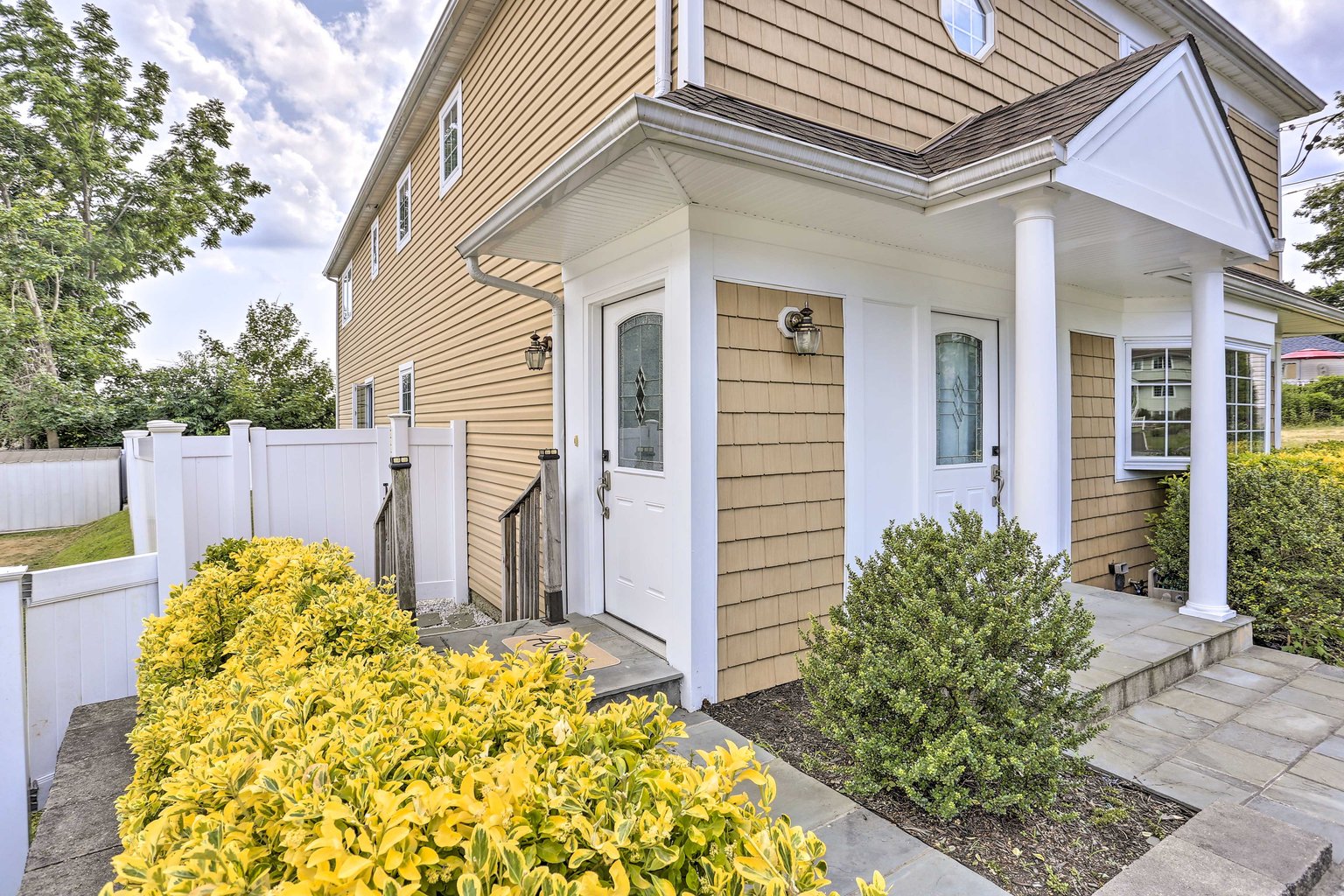 Glen Cove Vacation Rental