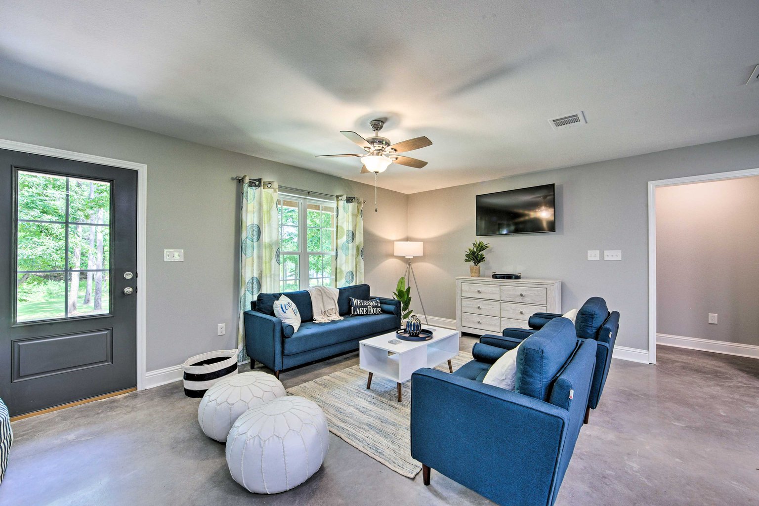 Avinger Vacation Rental