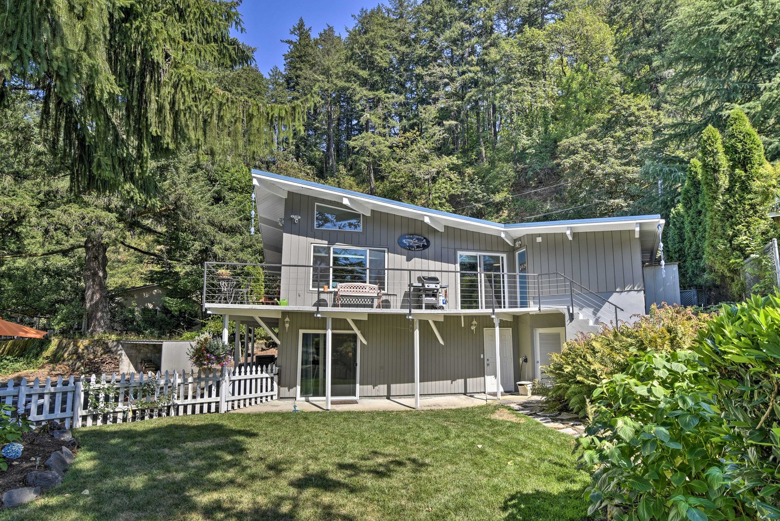 Troutdale Vacation Rental