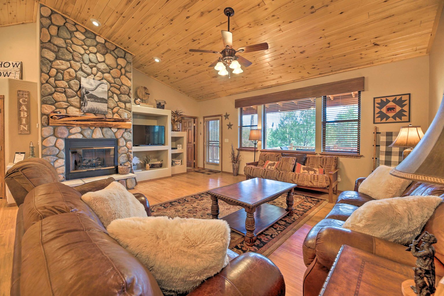 Show Low Vacation Rental