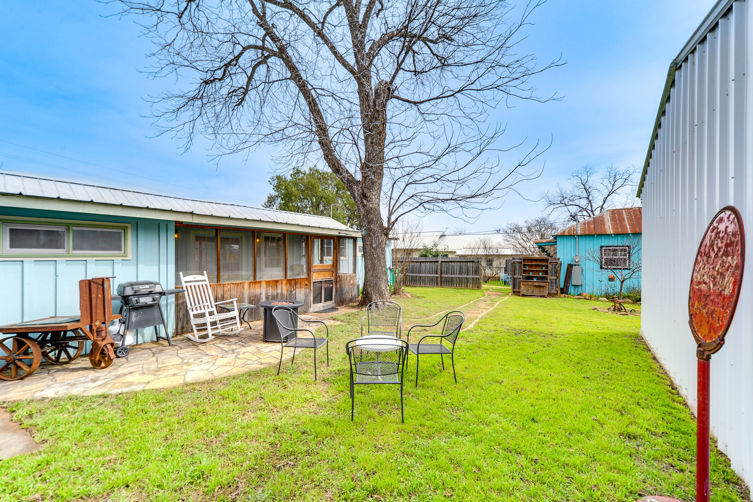 Llano Vacation Rental