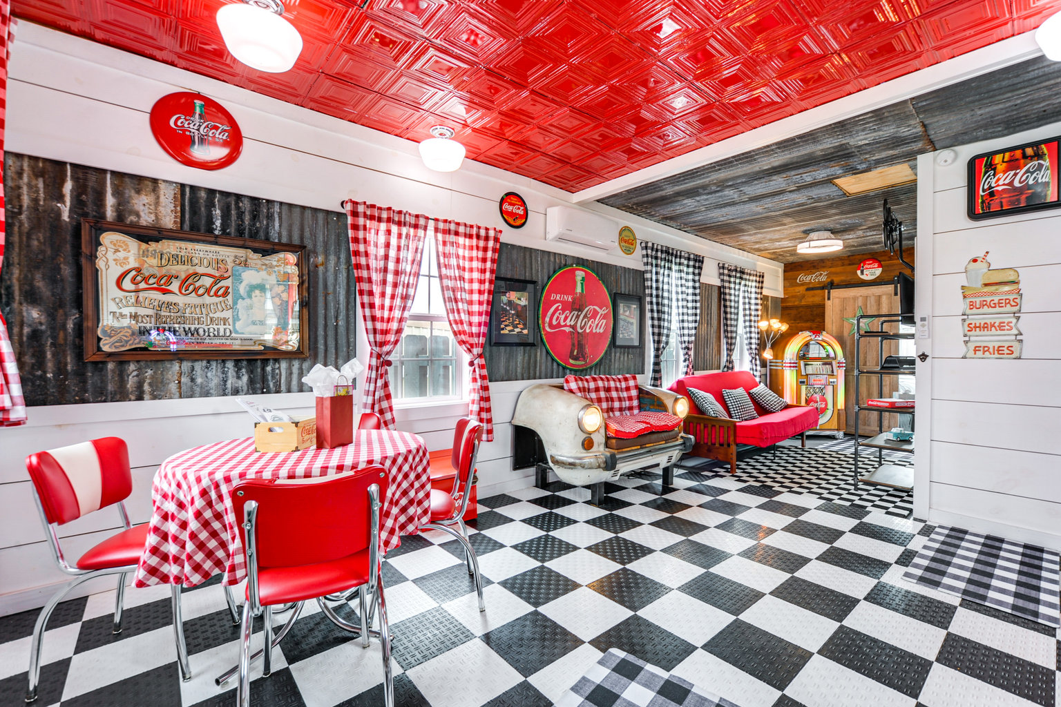 Llano Vacation Rental