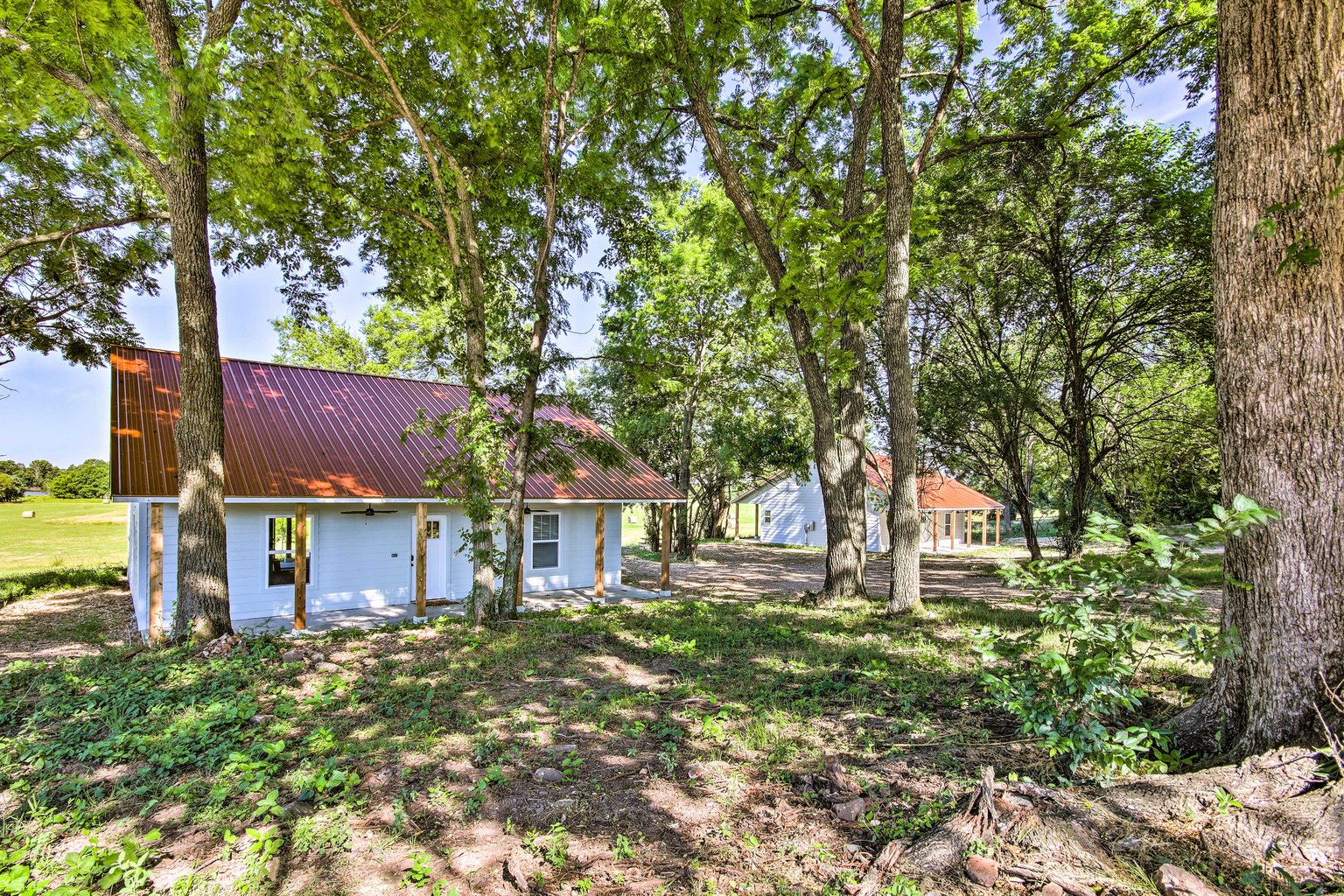 Grove Vacation Rental