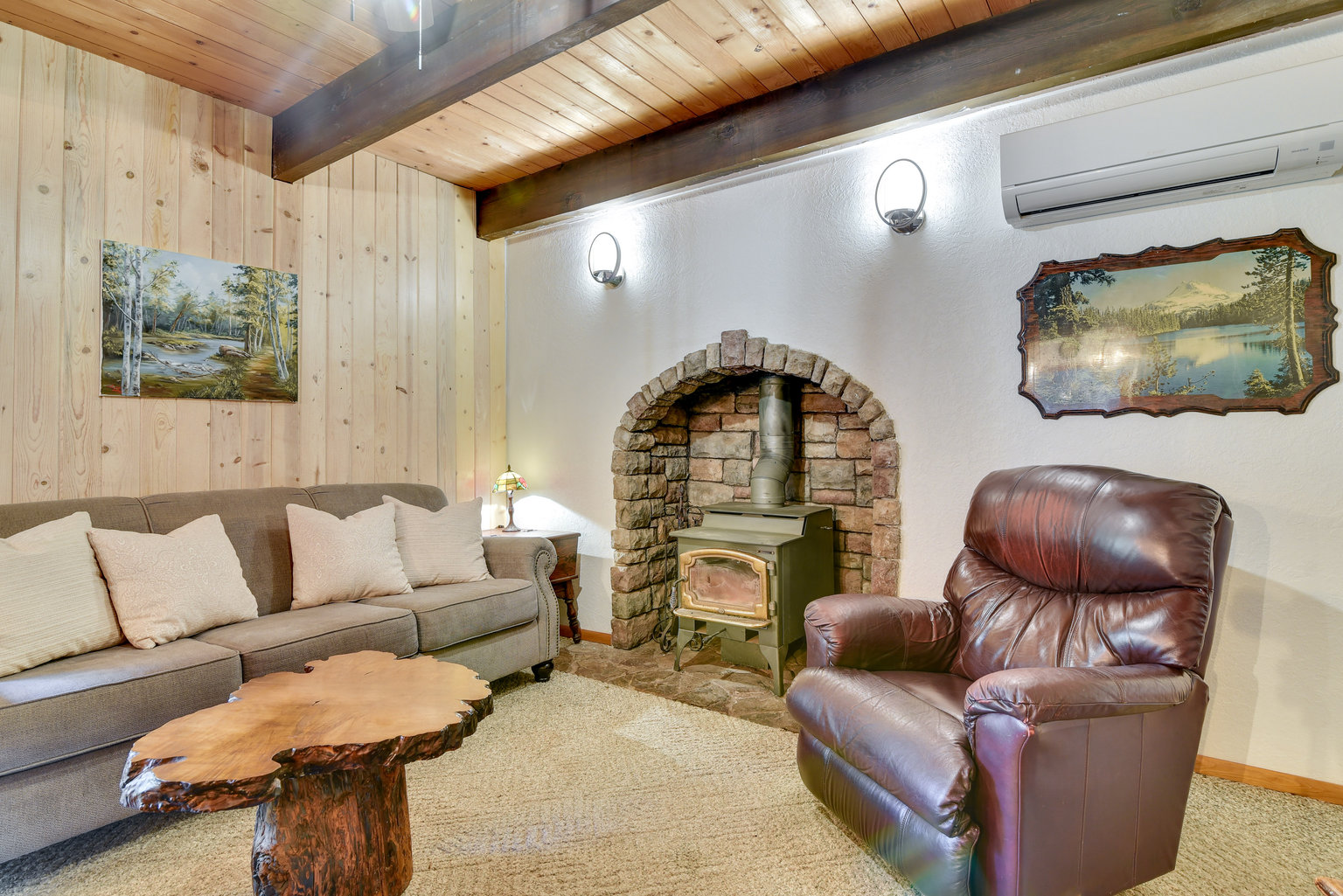 Rhododendron Vacation Rental