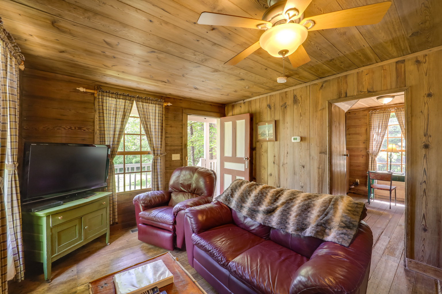 Marion Vacation Rental