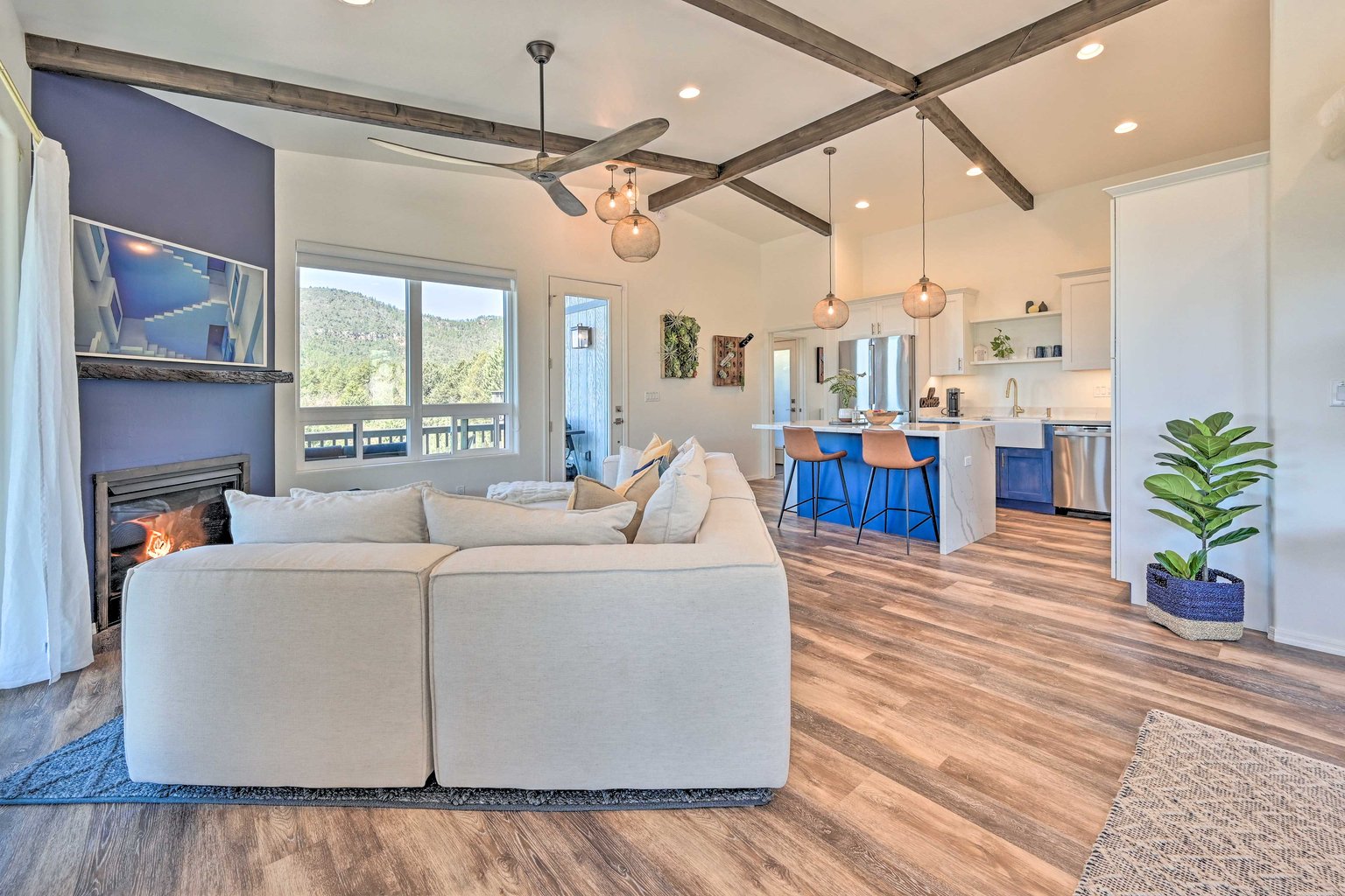 Pine Vacation Rental