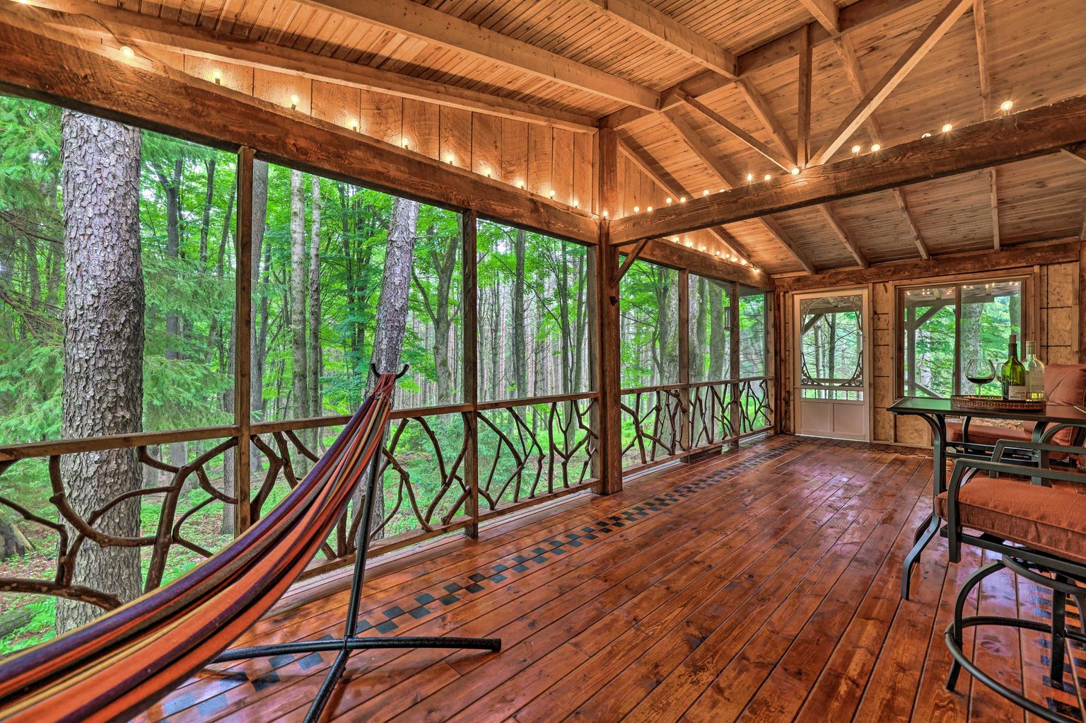 Greentown Vacation Rental