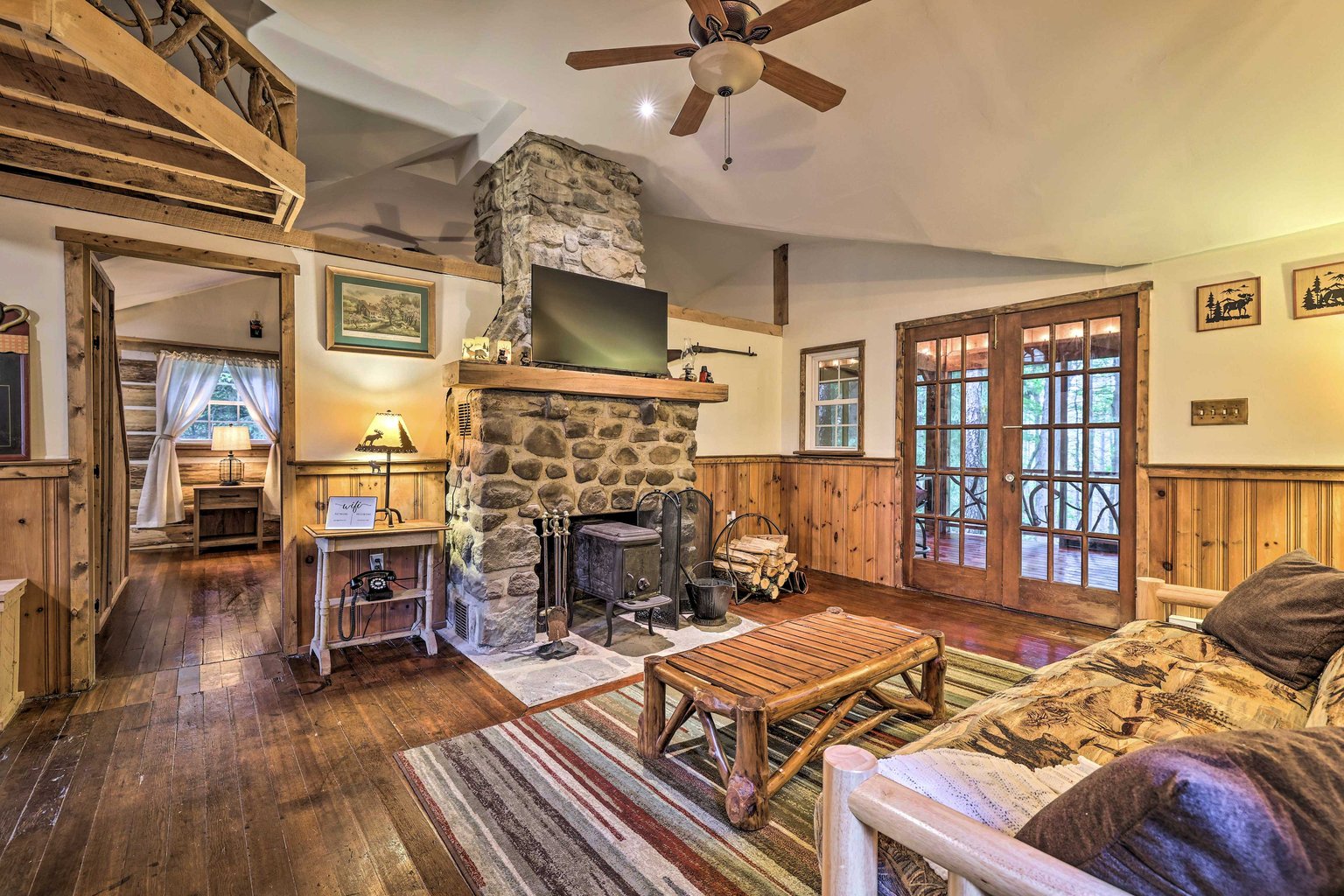 Greentown Vacation Rental