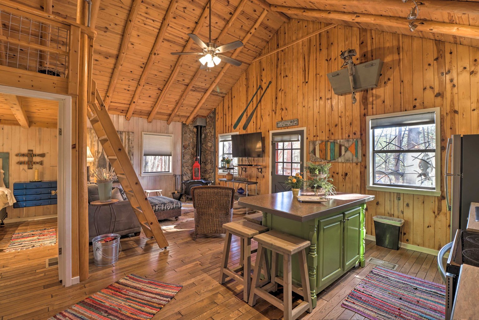 Greers Ferry Vacation Rental