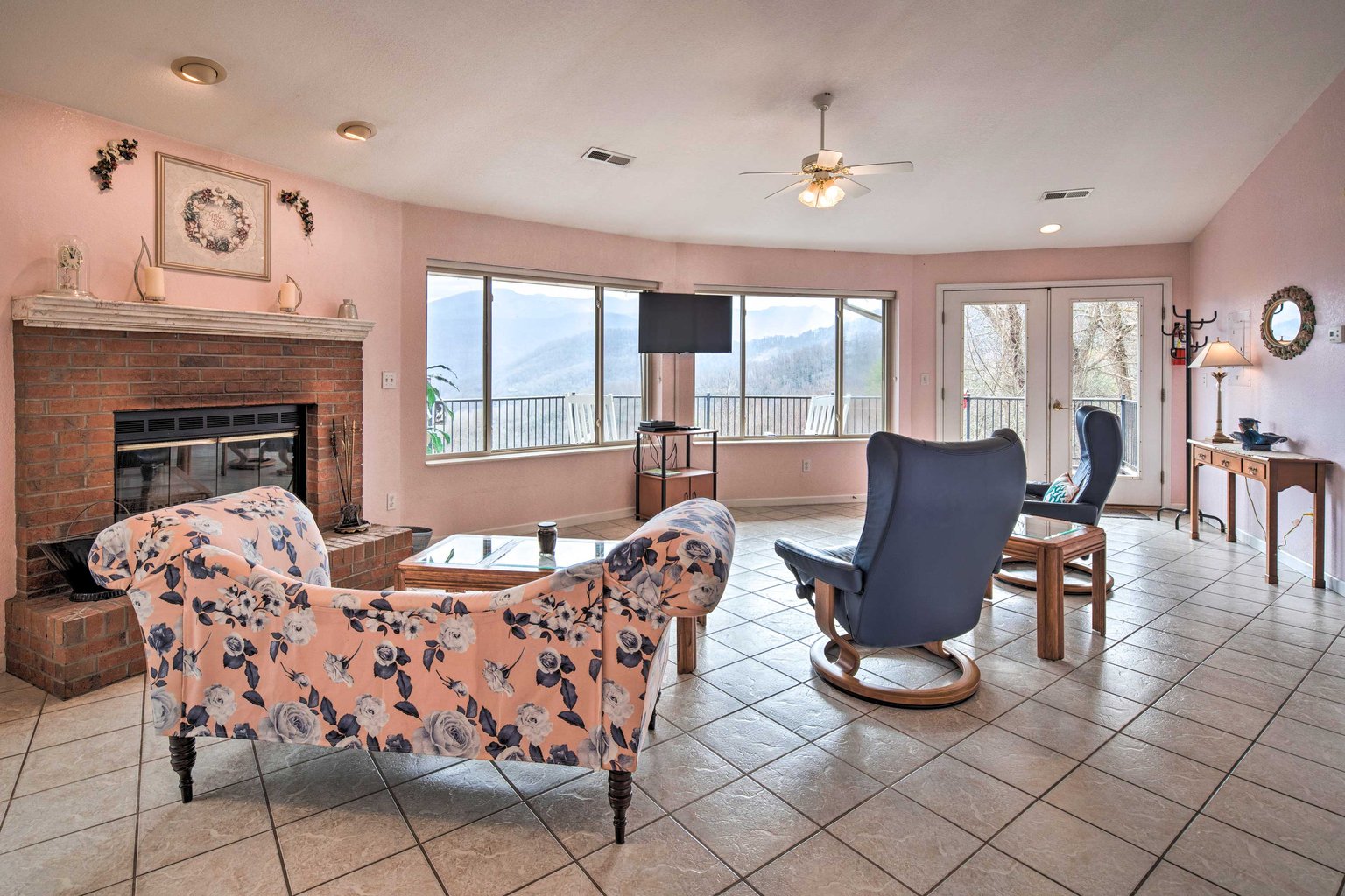 Burnsville Vacation Rental