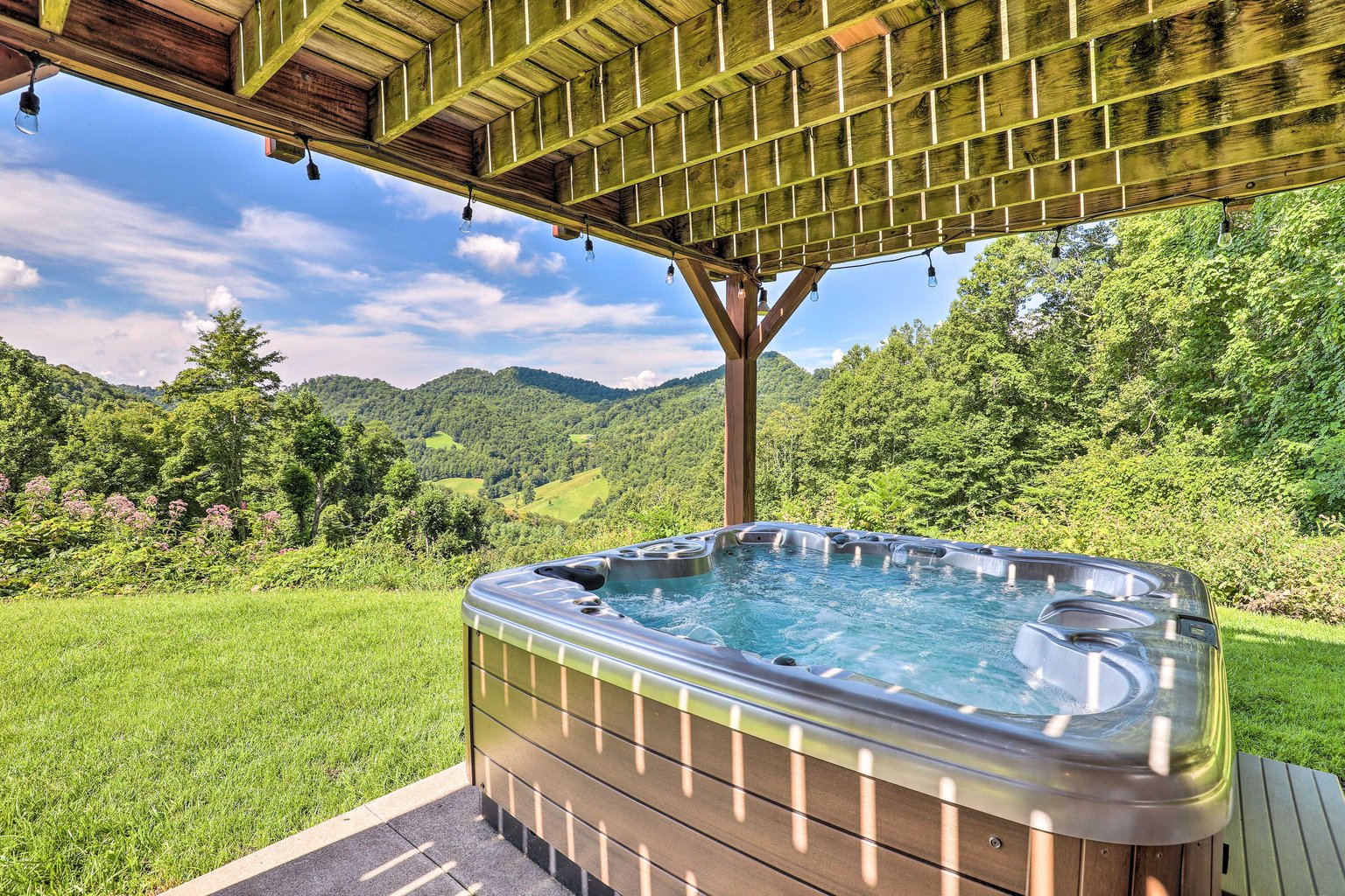 Burnsville Vacation Rental