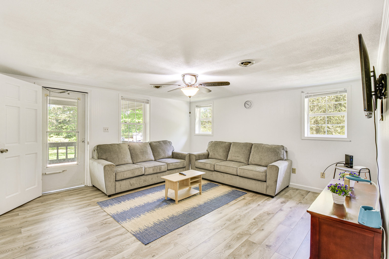 Seneca Vacation Rental