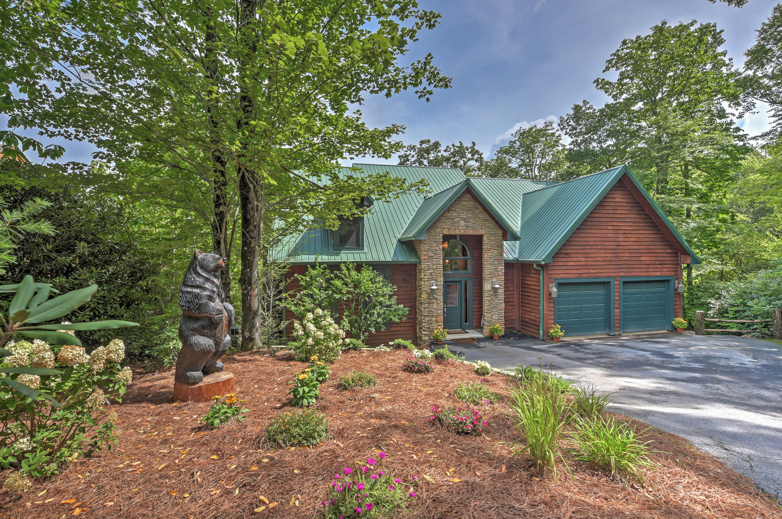 Sapphire Vacation Rental
