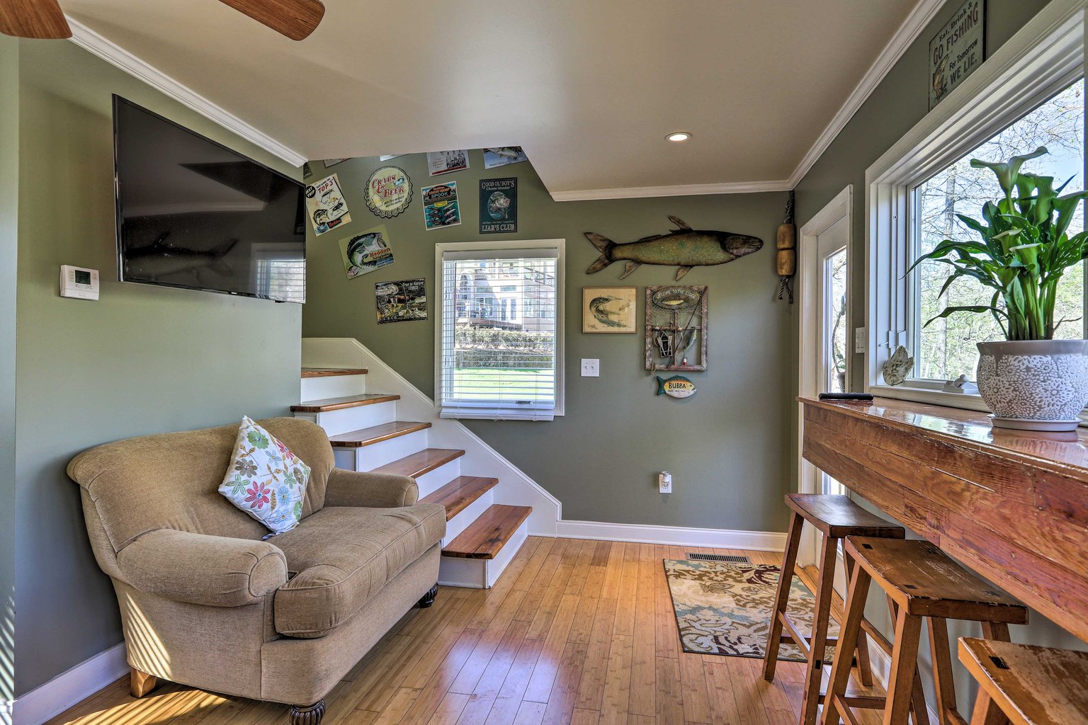 Thomaston Vacation Rental