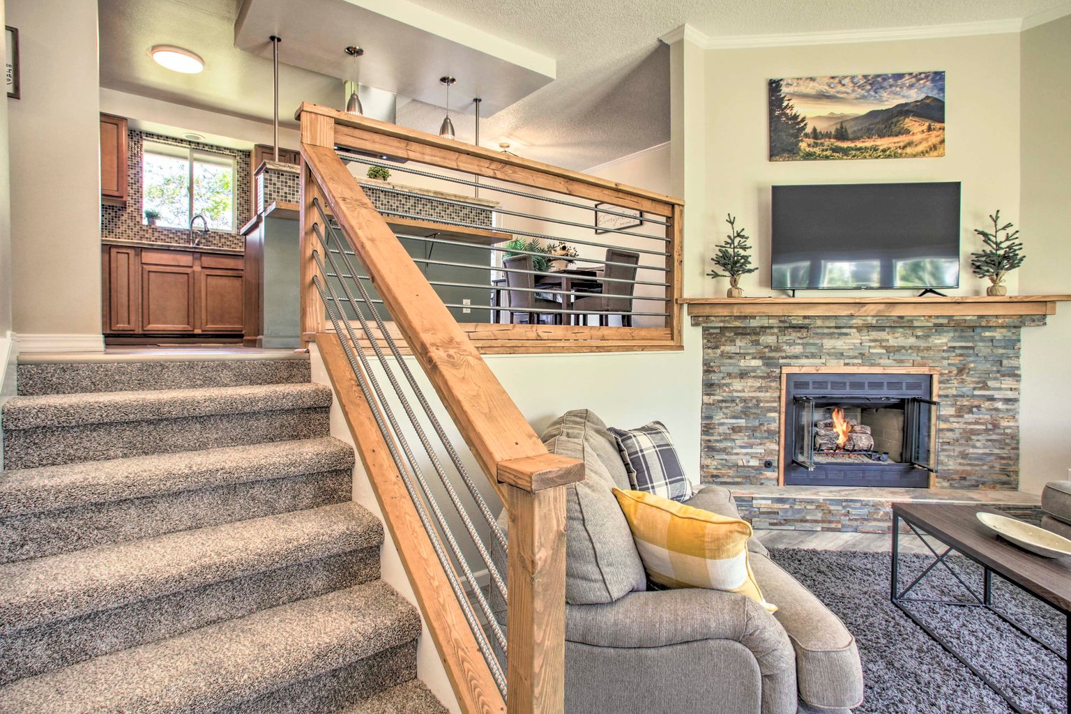 Nine Mile Falls Vacation Rental