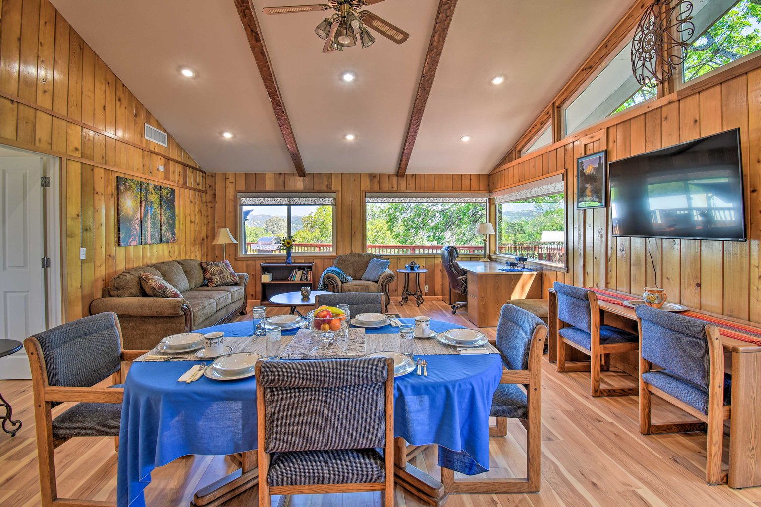 Mariposa Vacation Rental