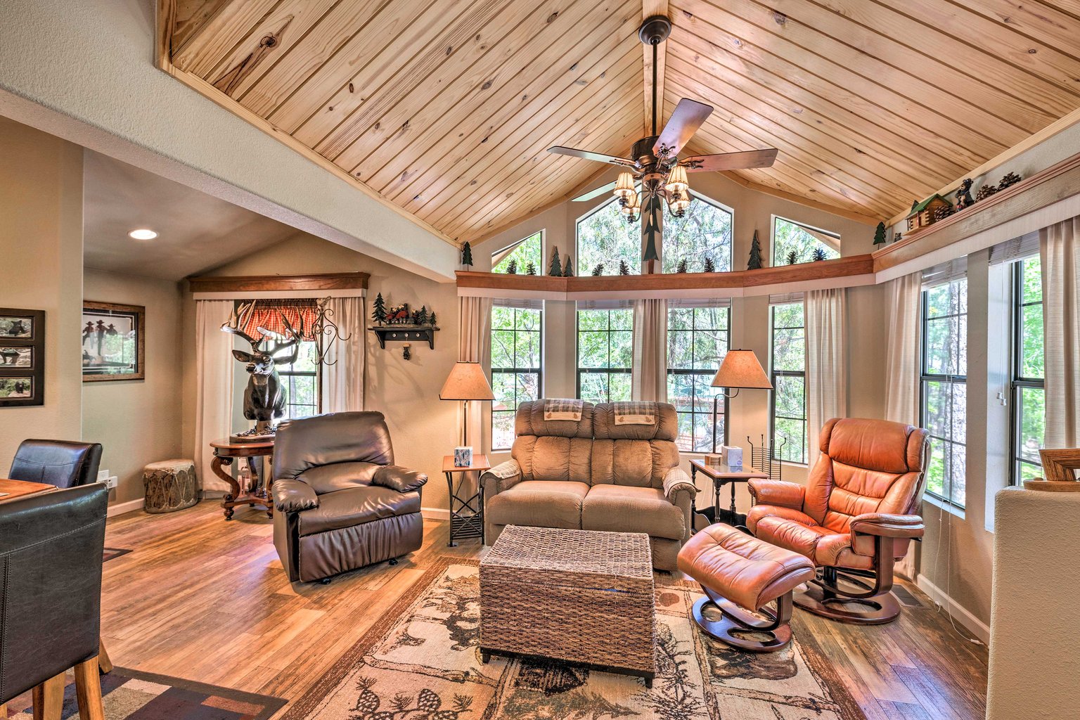 Show Low Vacation Rental