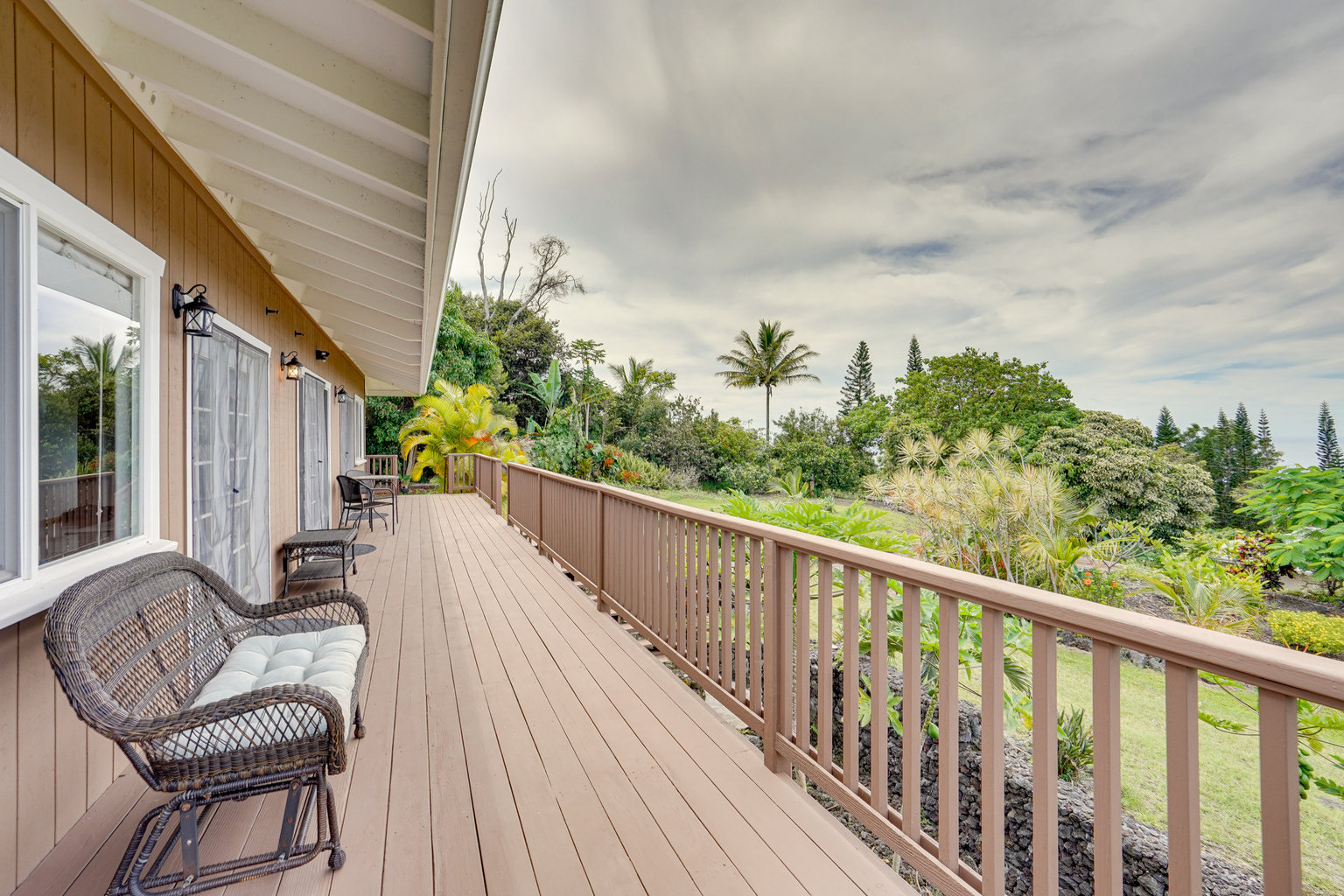 Captain Cook Vacation Rental