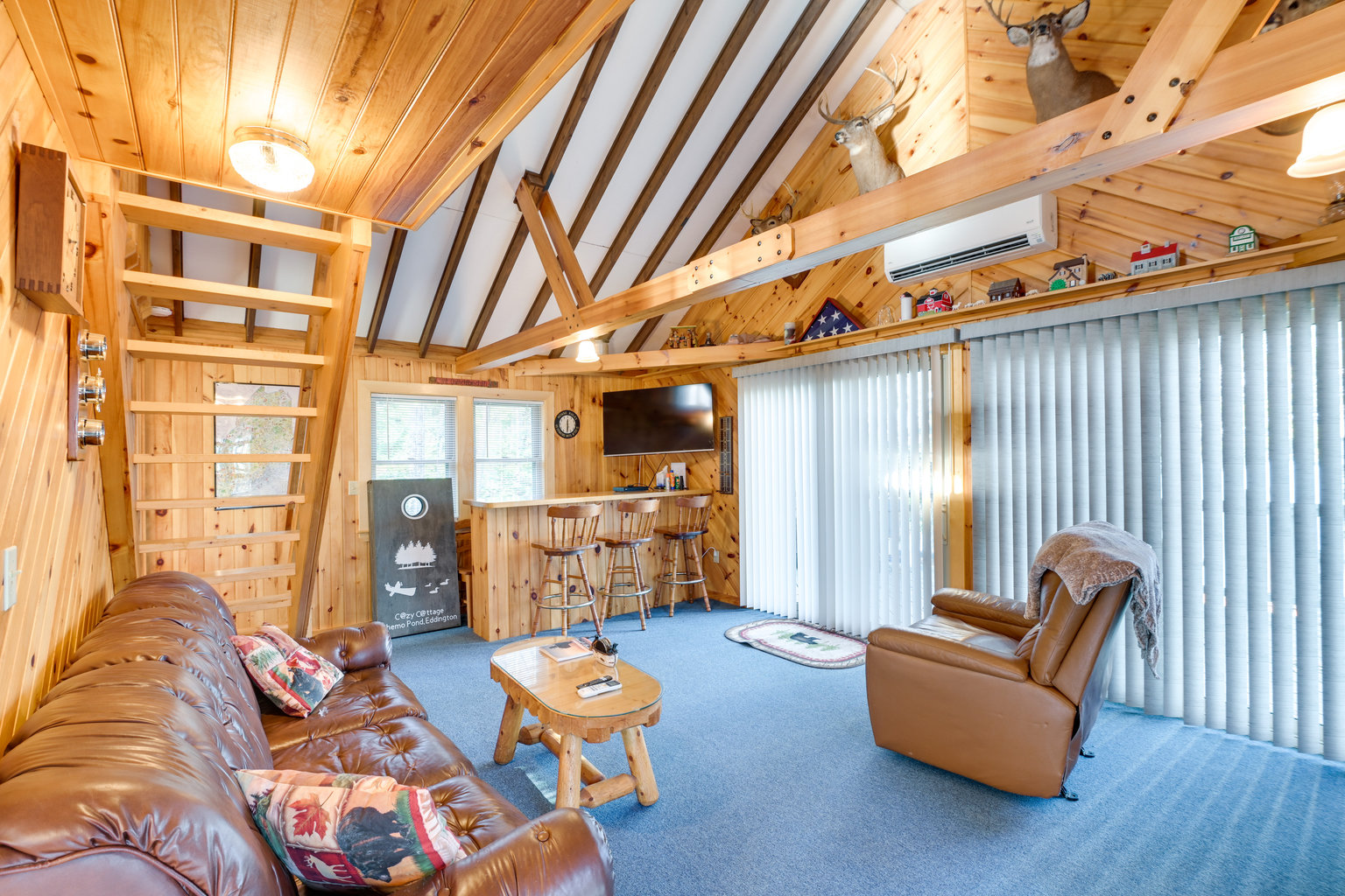 Eddington Vacation Rental