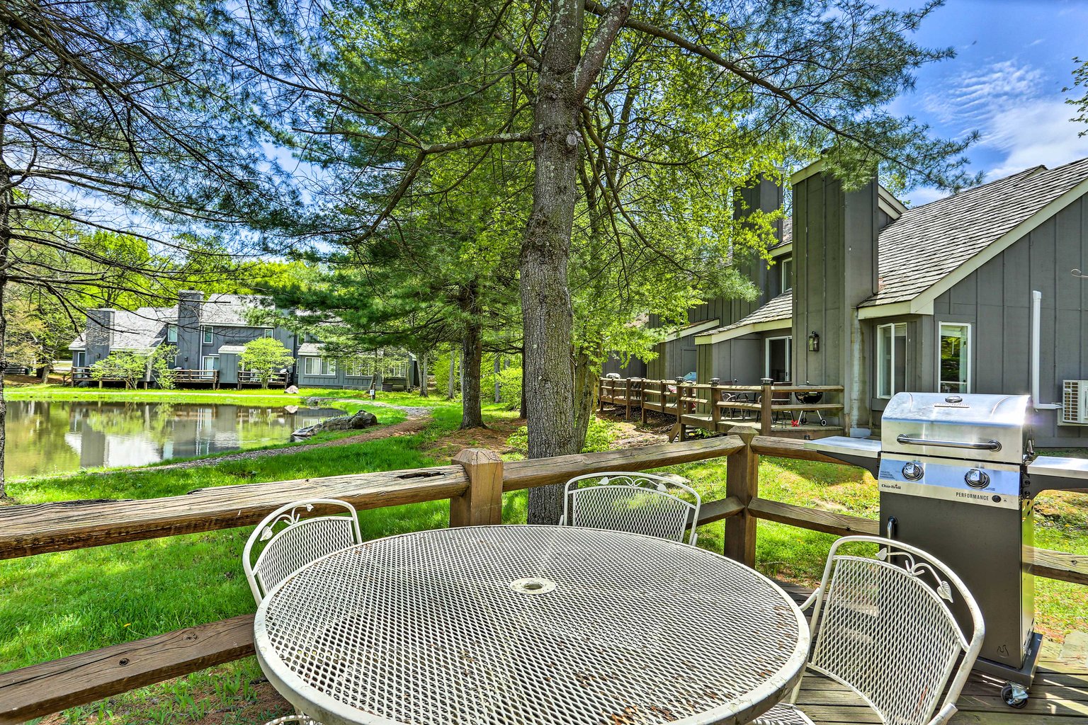 Lake Harmony Vacation Rental