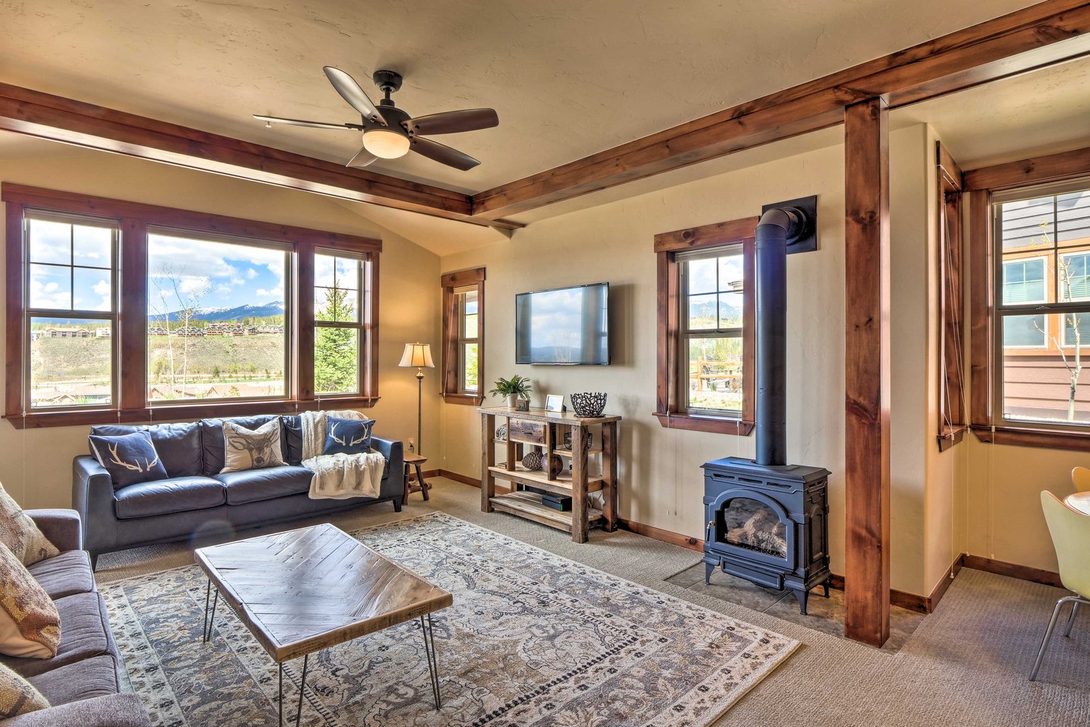 Parshall Vacation Rental