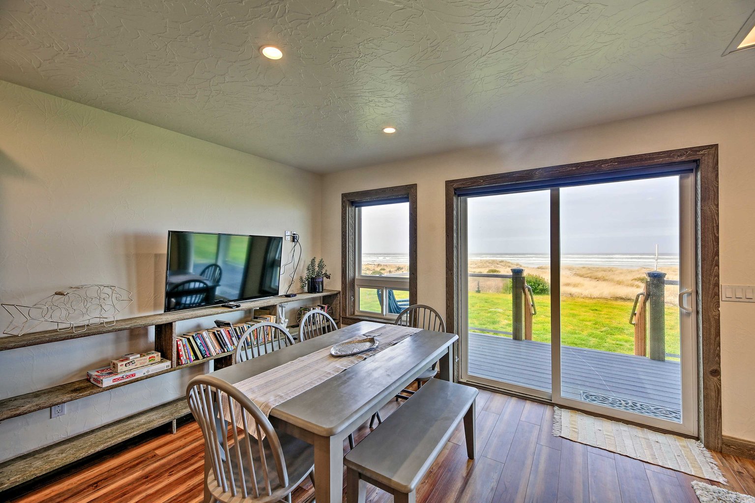 Waldport Vacation Rental