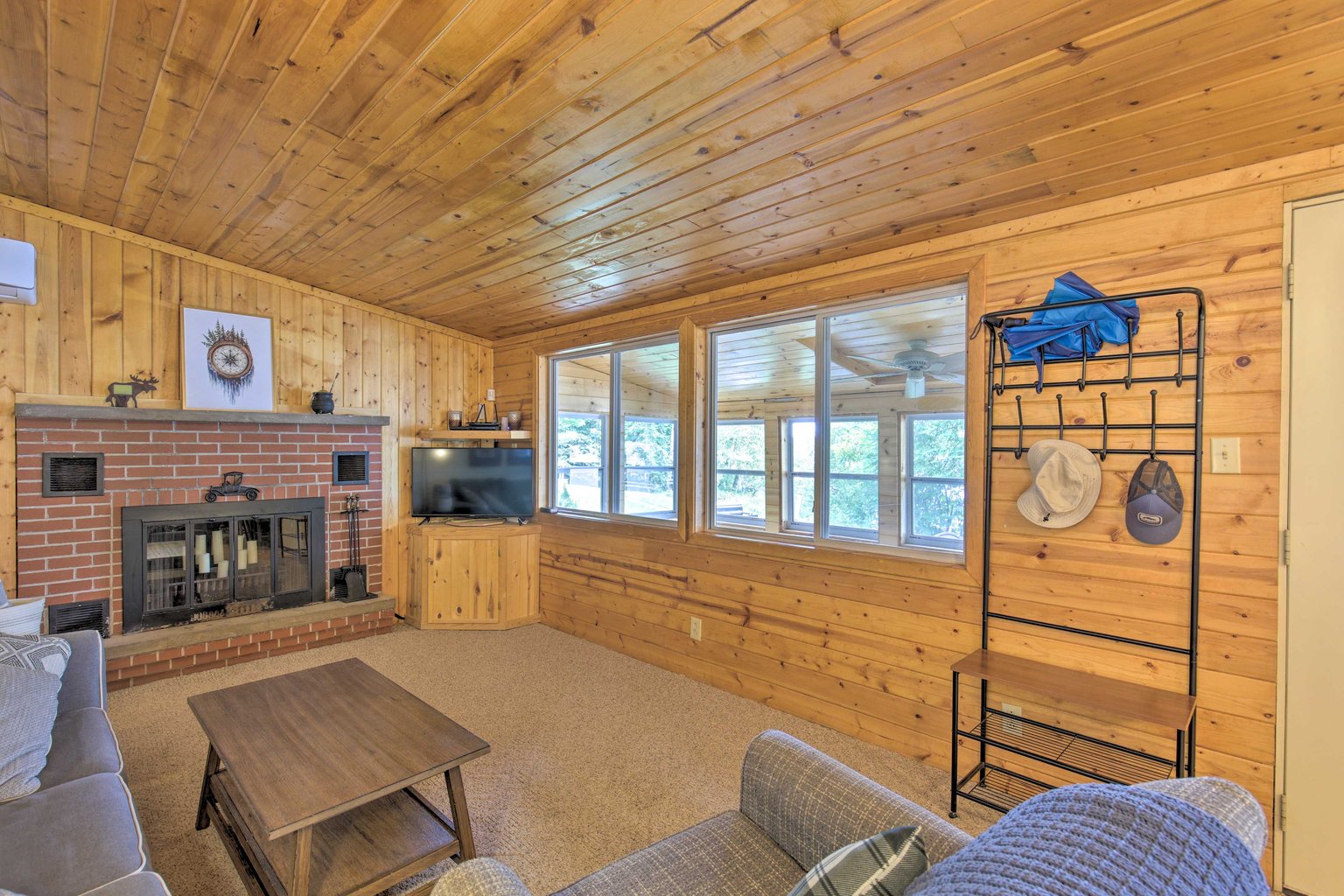 Hayward Vacation Rental