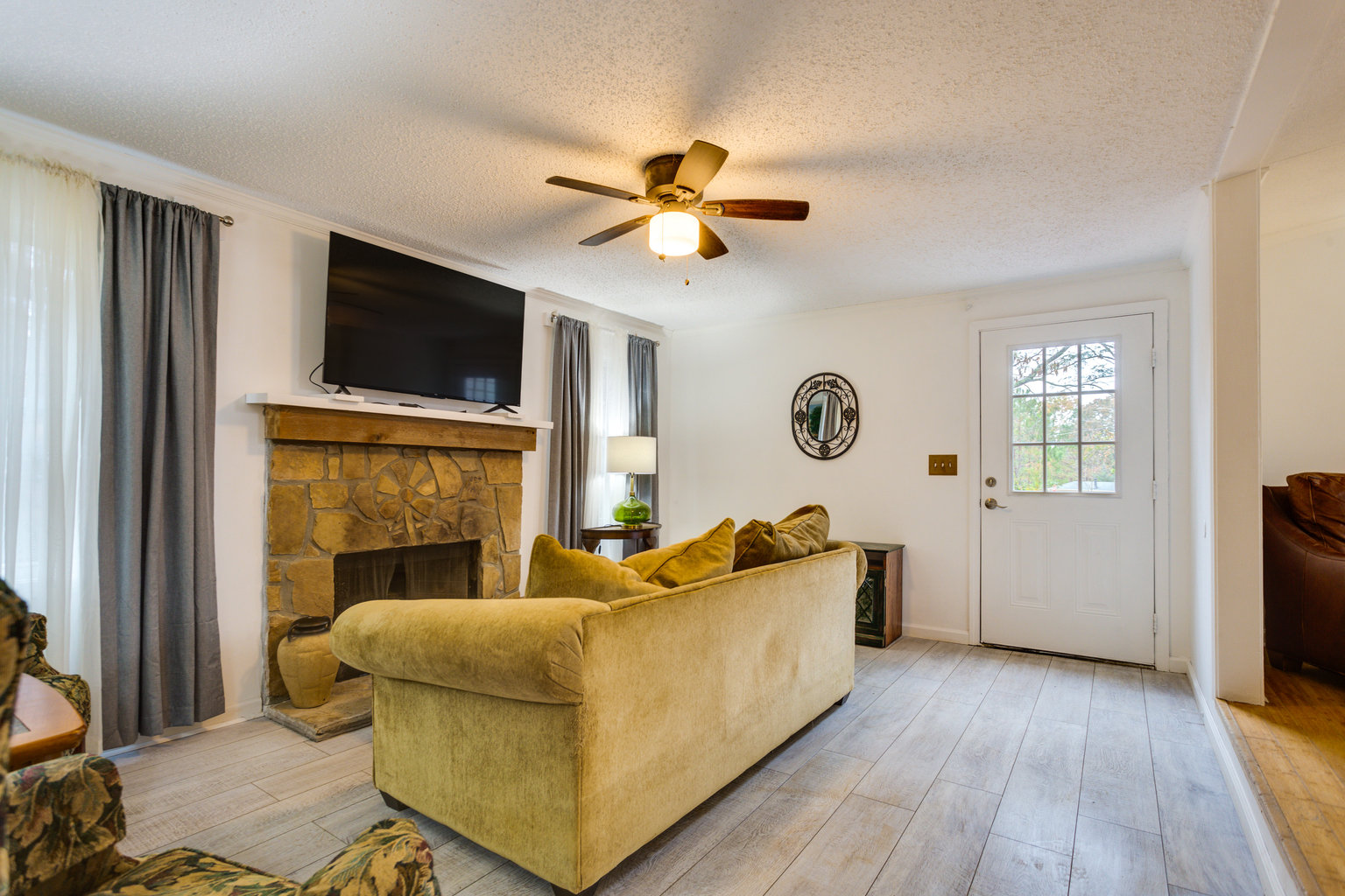 Acworth Vacation Rental