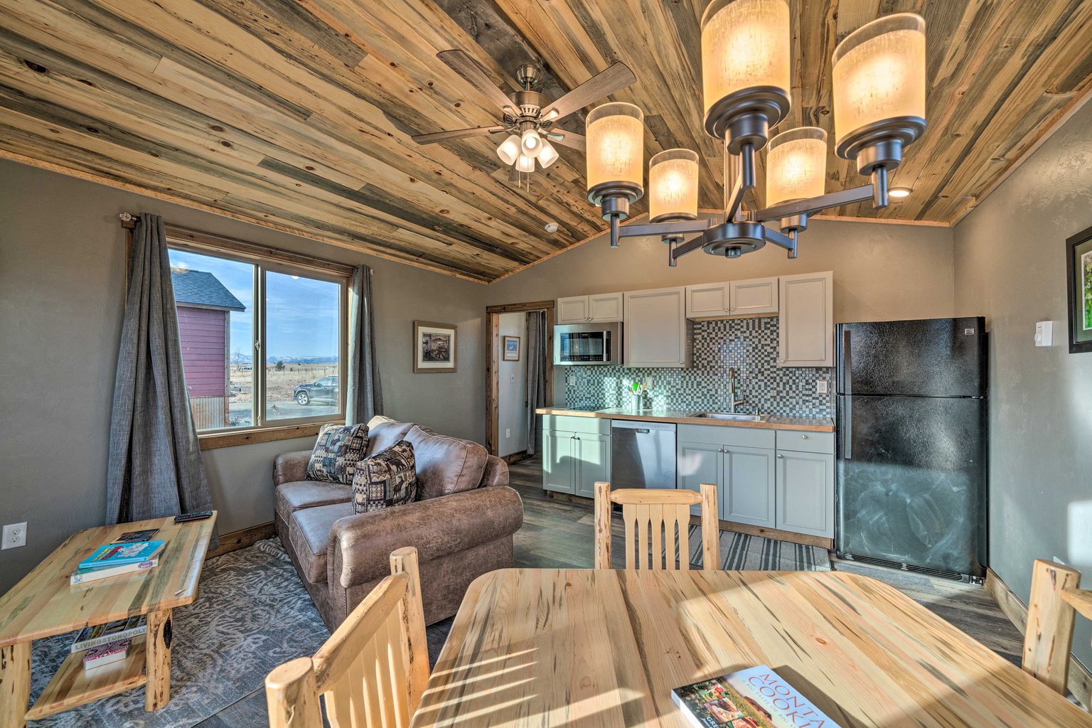 Livingston Vacation Rental