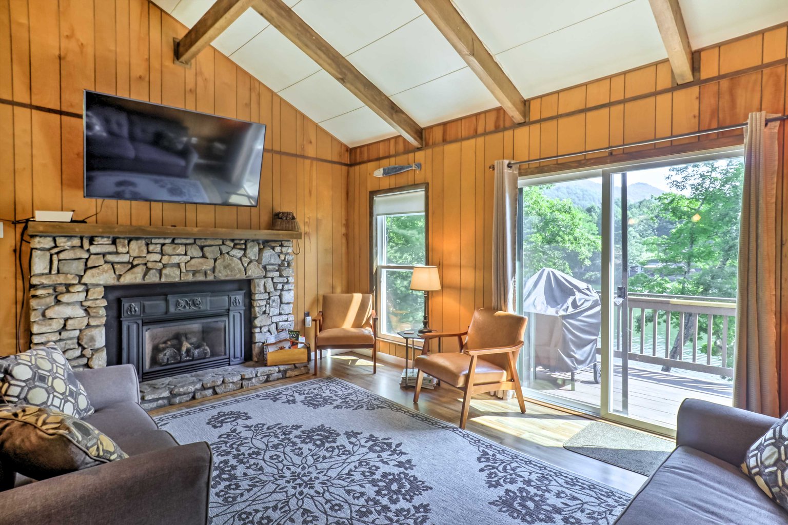 Robbinsville Vacation Rental