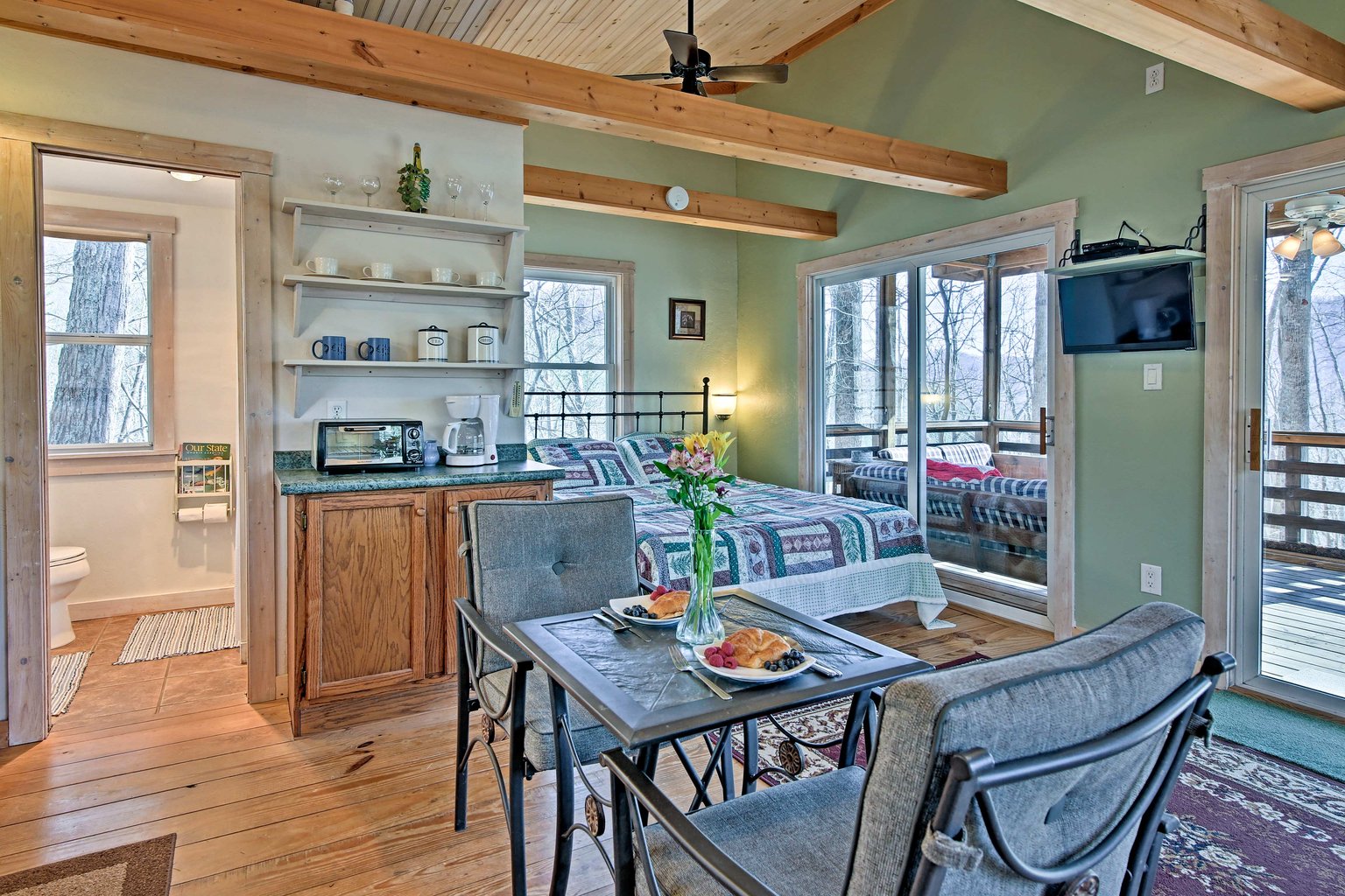 Robbinsville Vacation Rental