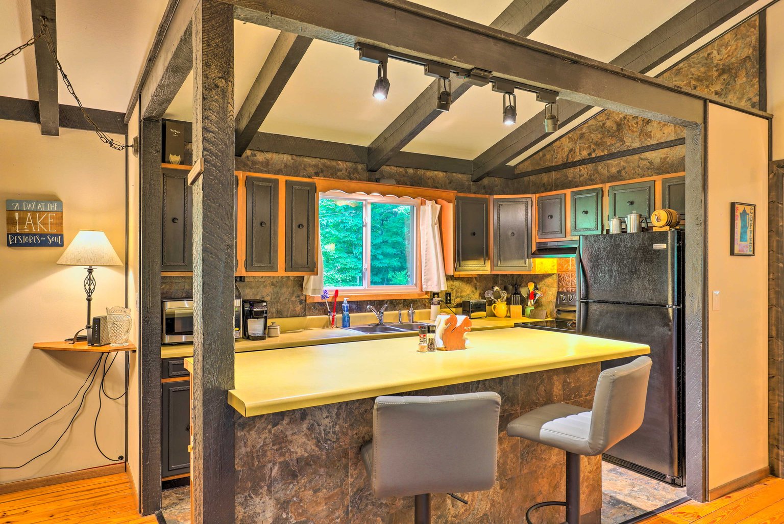 Glenville Vacation Rental