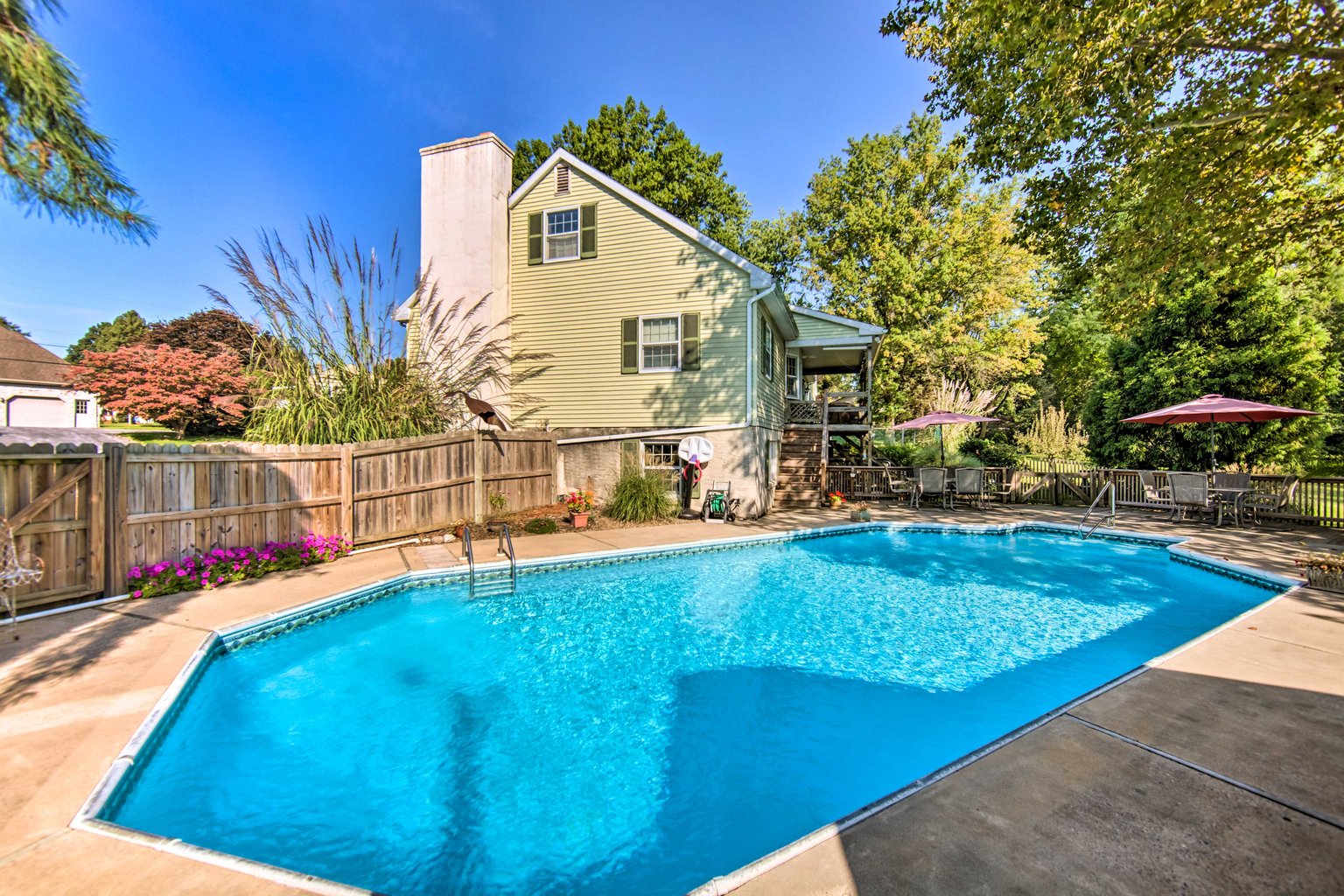 New Holland Vacation Rental