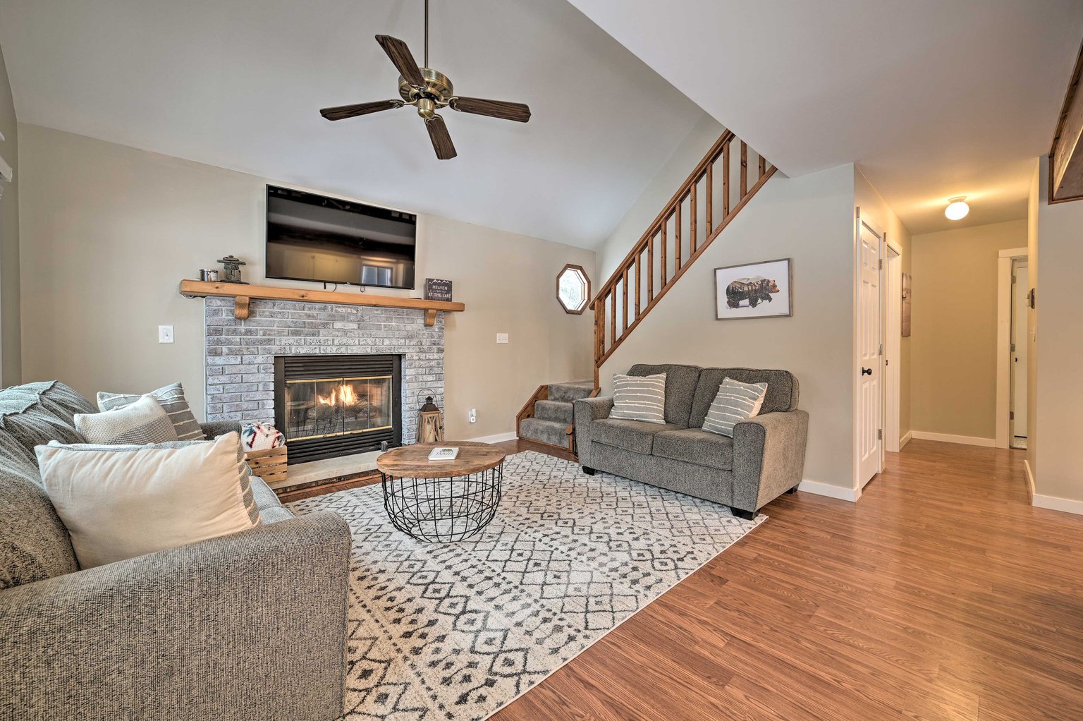 Roscommon Vacation Rental