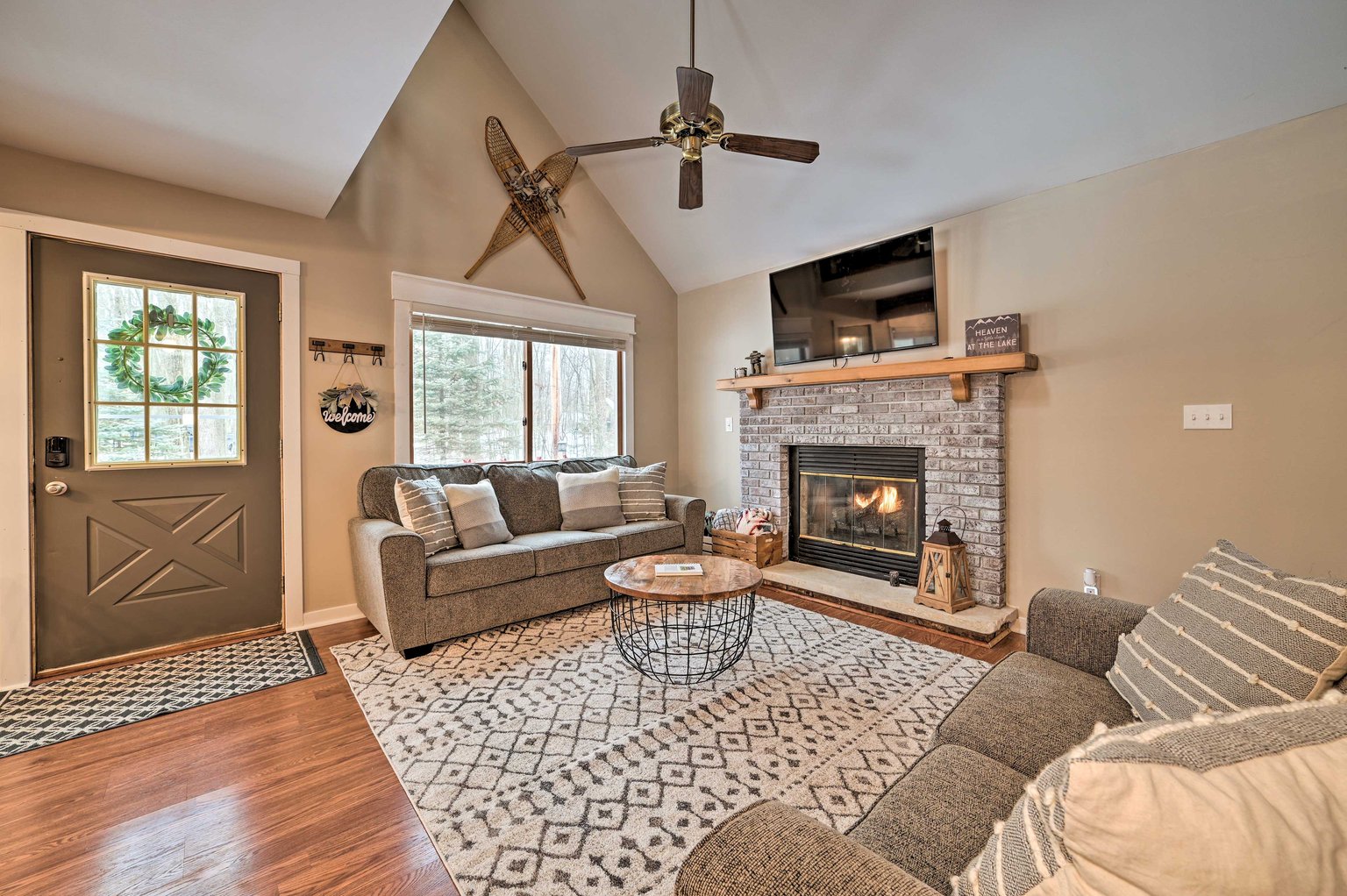 Roscommon Vacation Rental