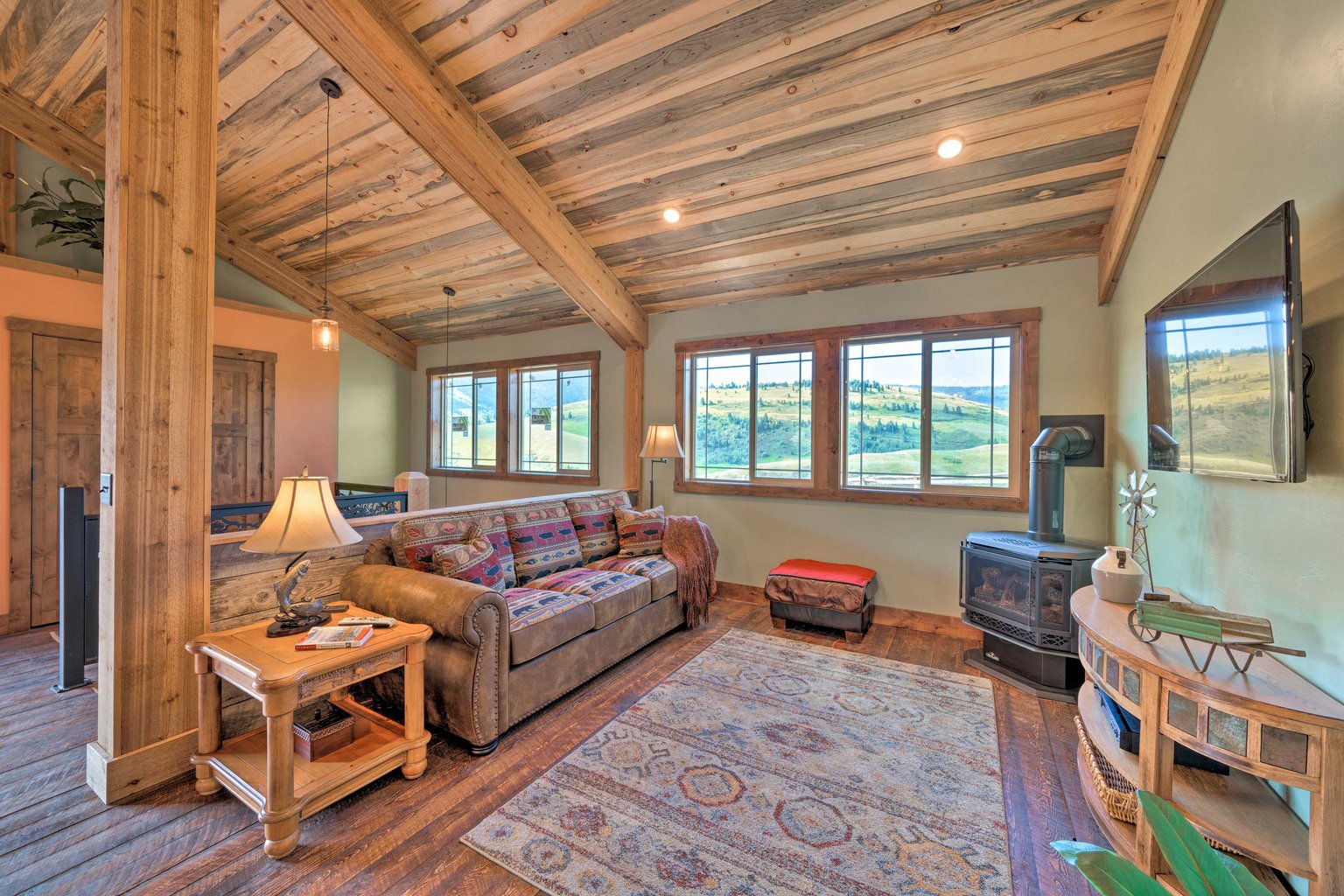 Livingston Vacation Rental