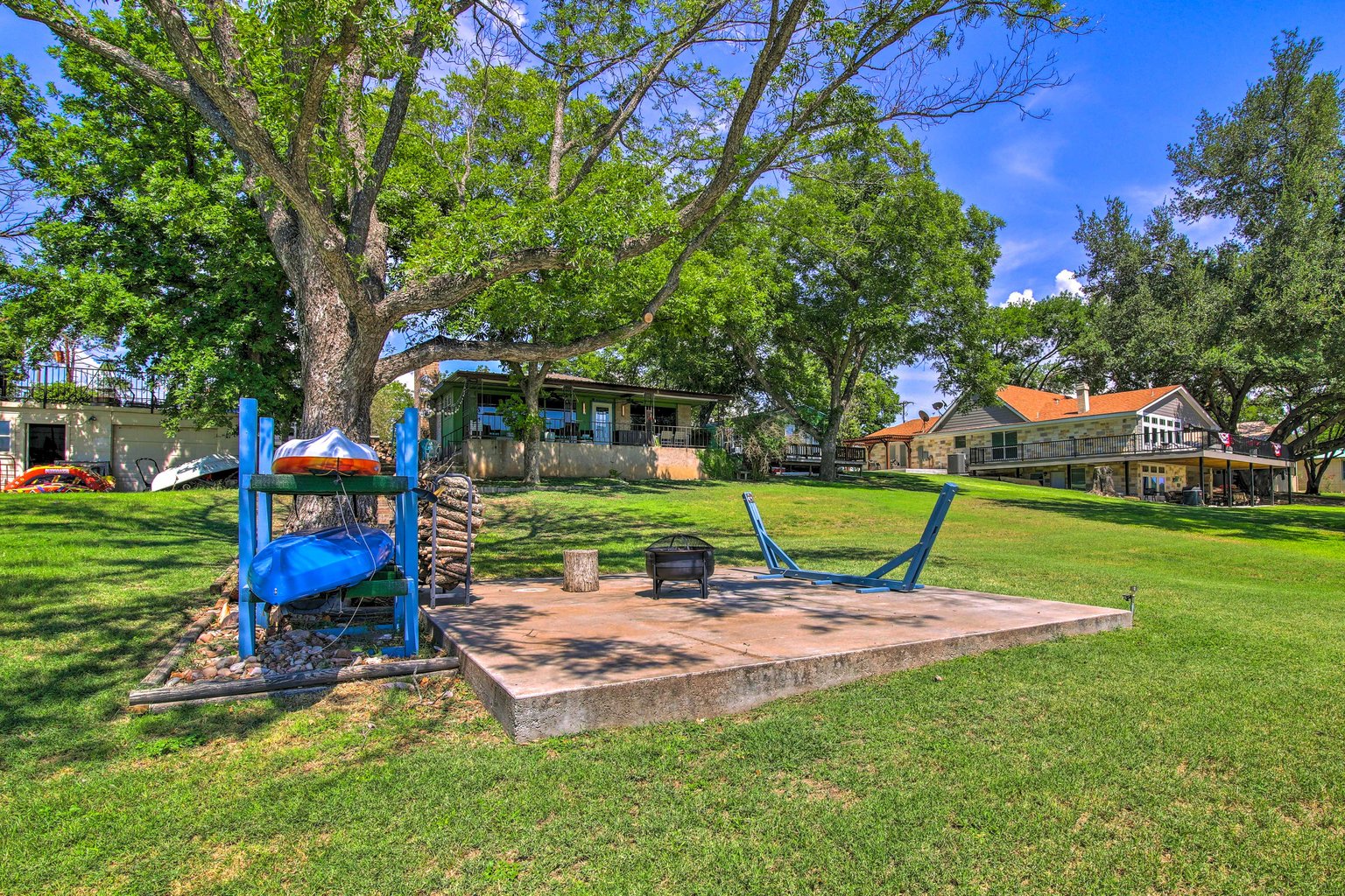 Kingsland Vacation Rental