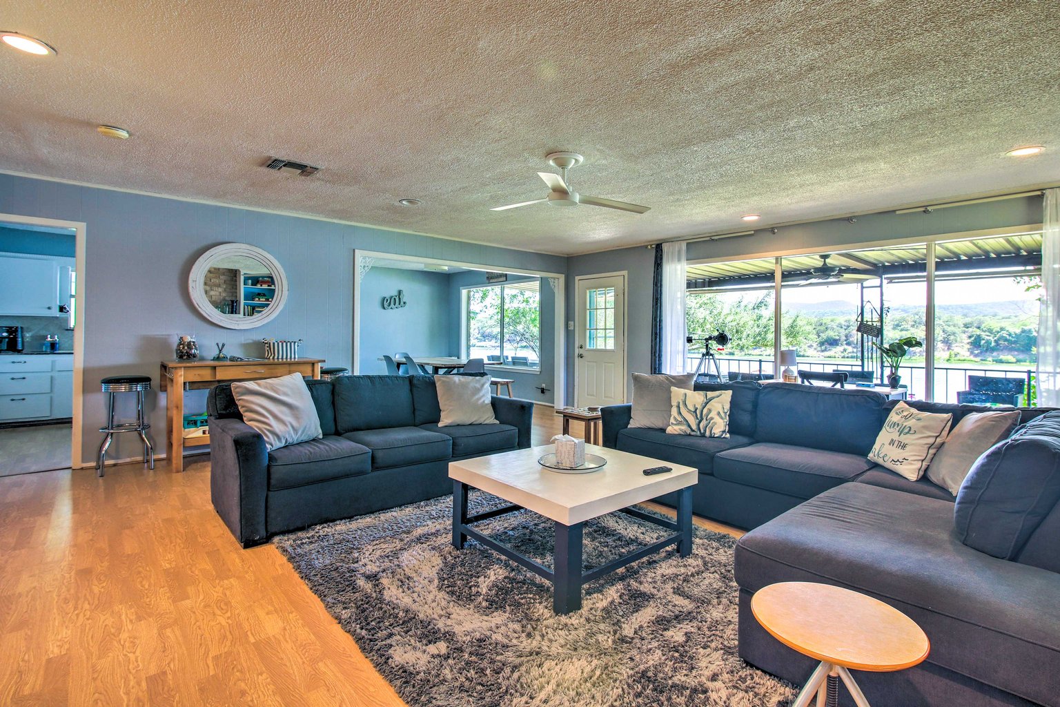 Kingsland Vacation Rental