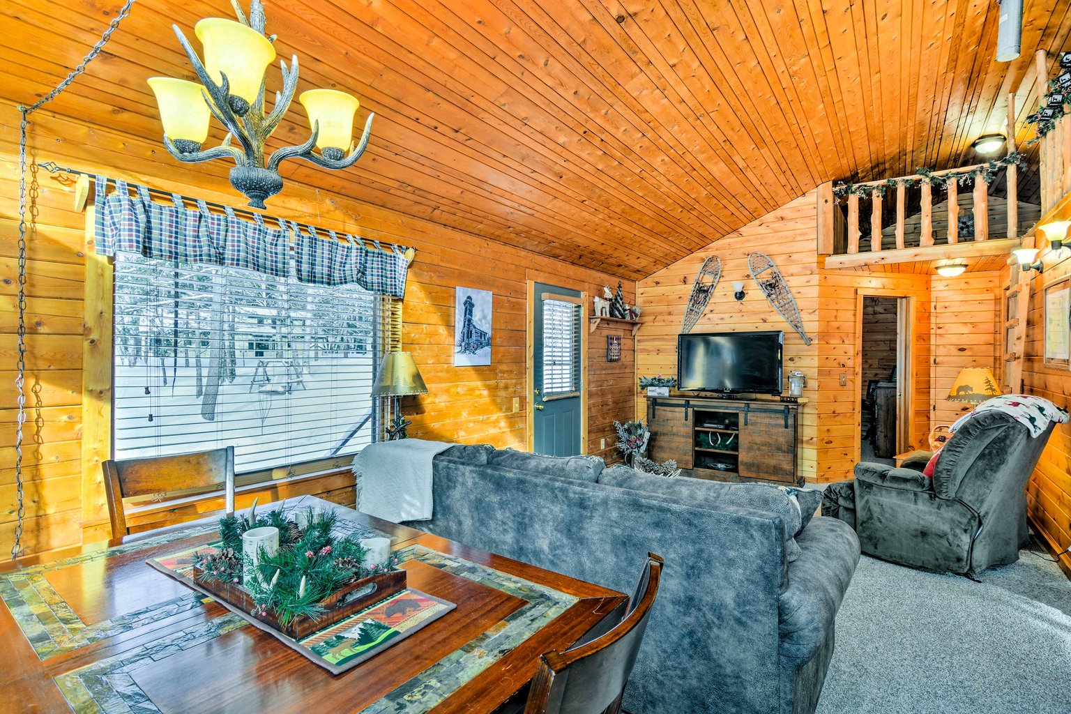 Manistique Vacation Rental
