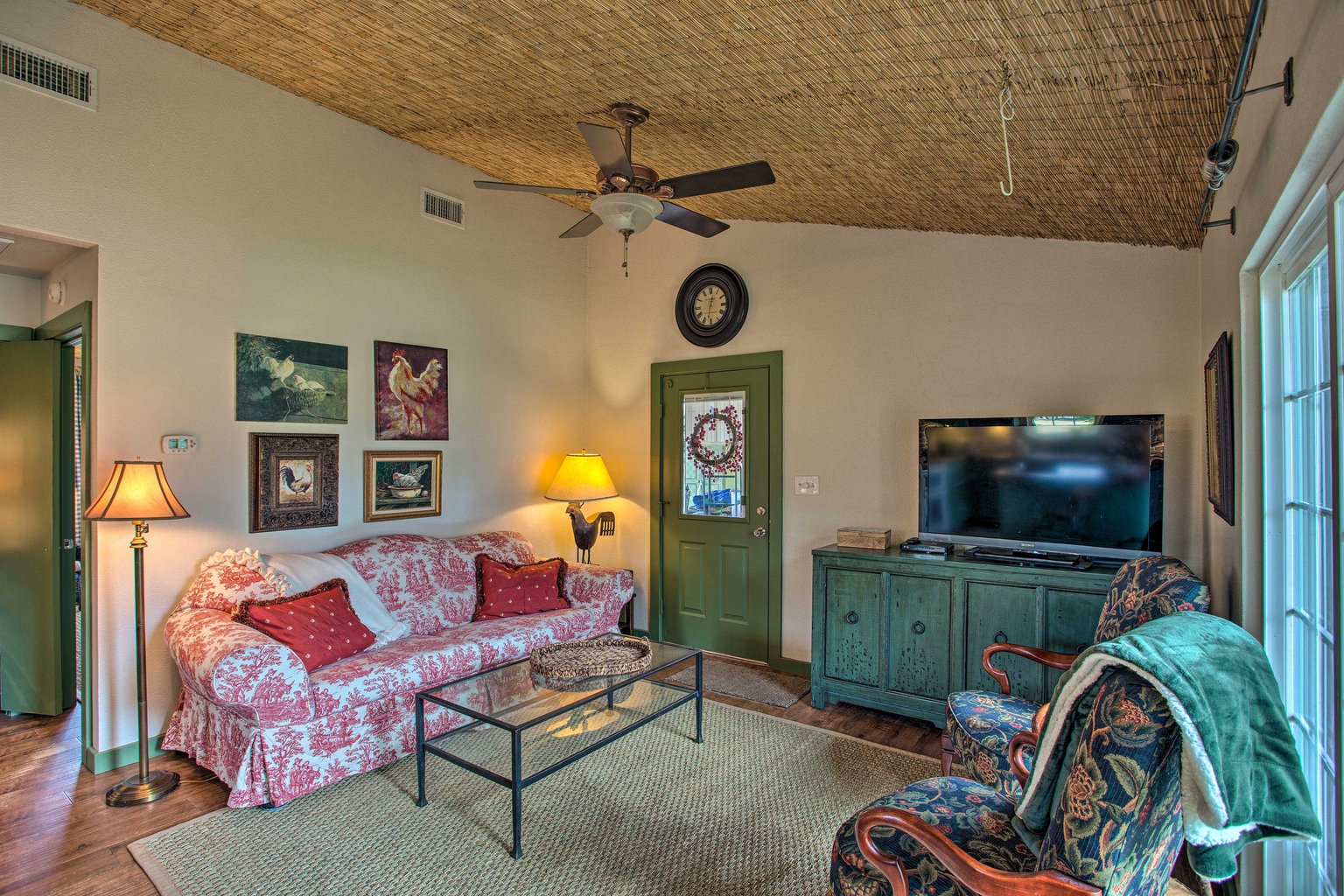 Lipan Vacation Rental
